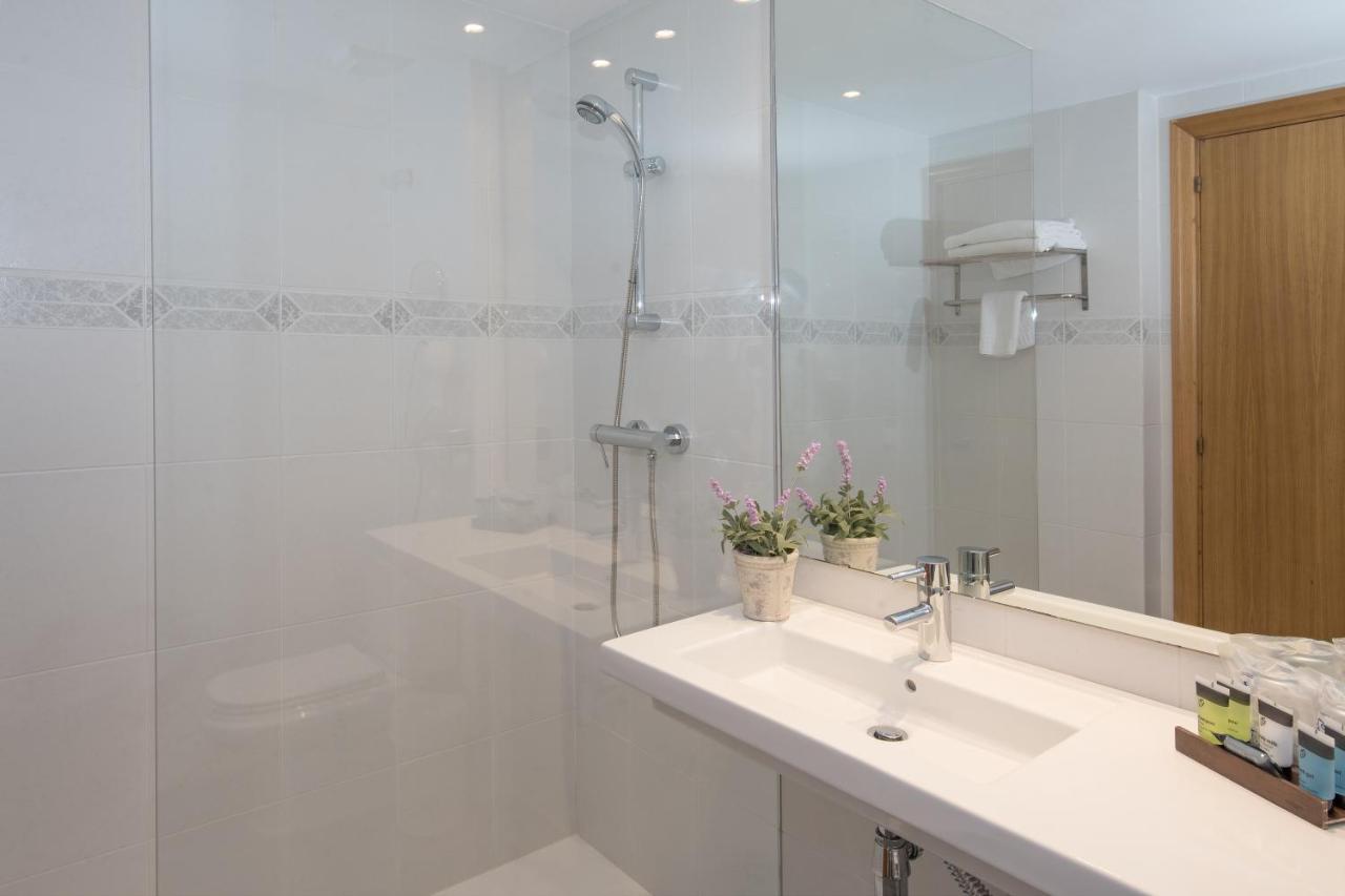 Double Room Pool Access