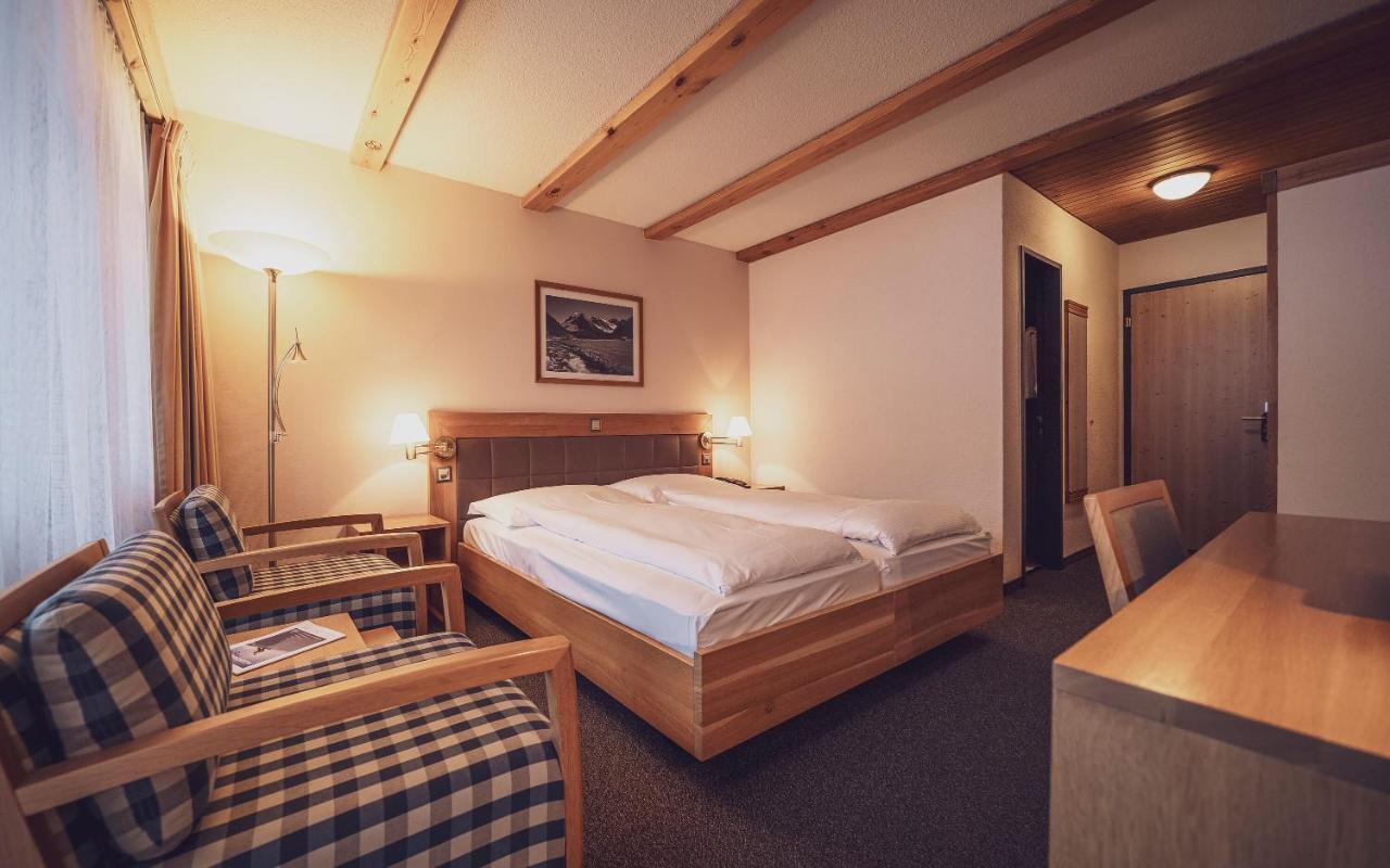 Classic Double Room,1498772188:JPEG