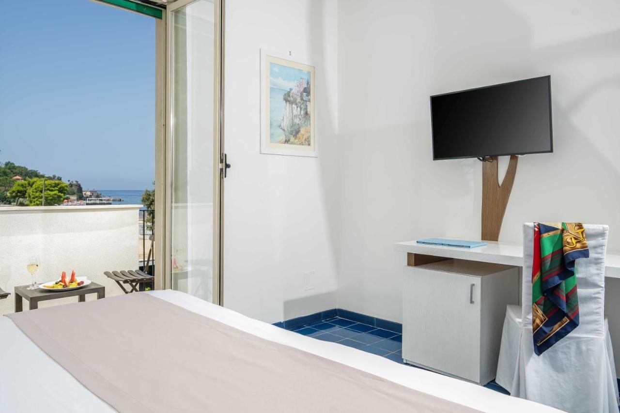 Double or Twin Room Partial Sea View