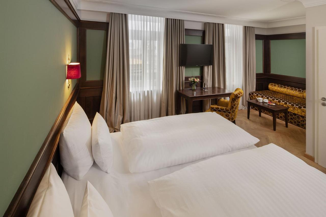 Superior Triple Room,1276970680:JPEG