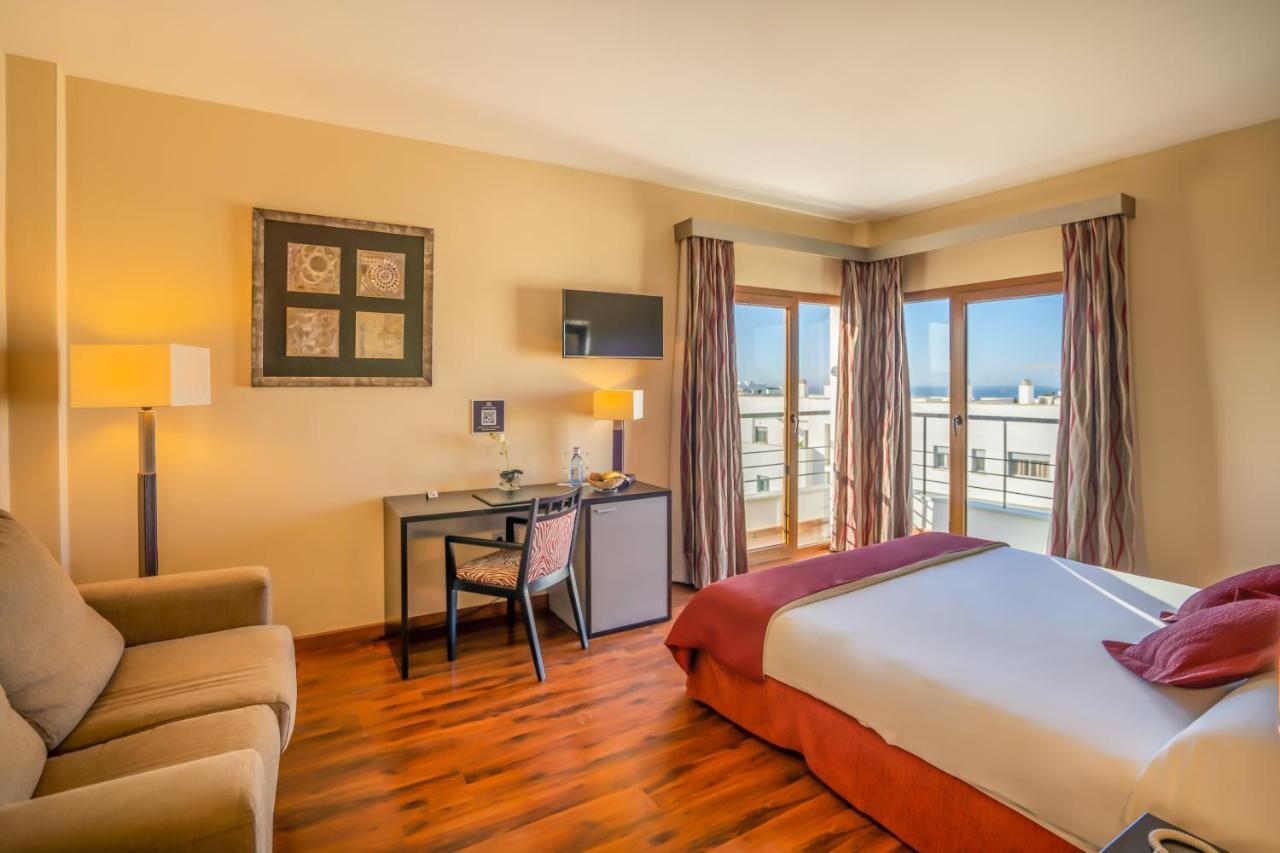 Triple Deluxe Room,1498781758:JPEG