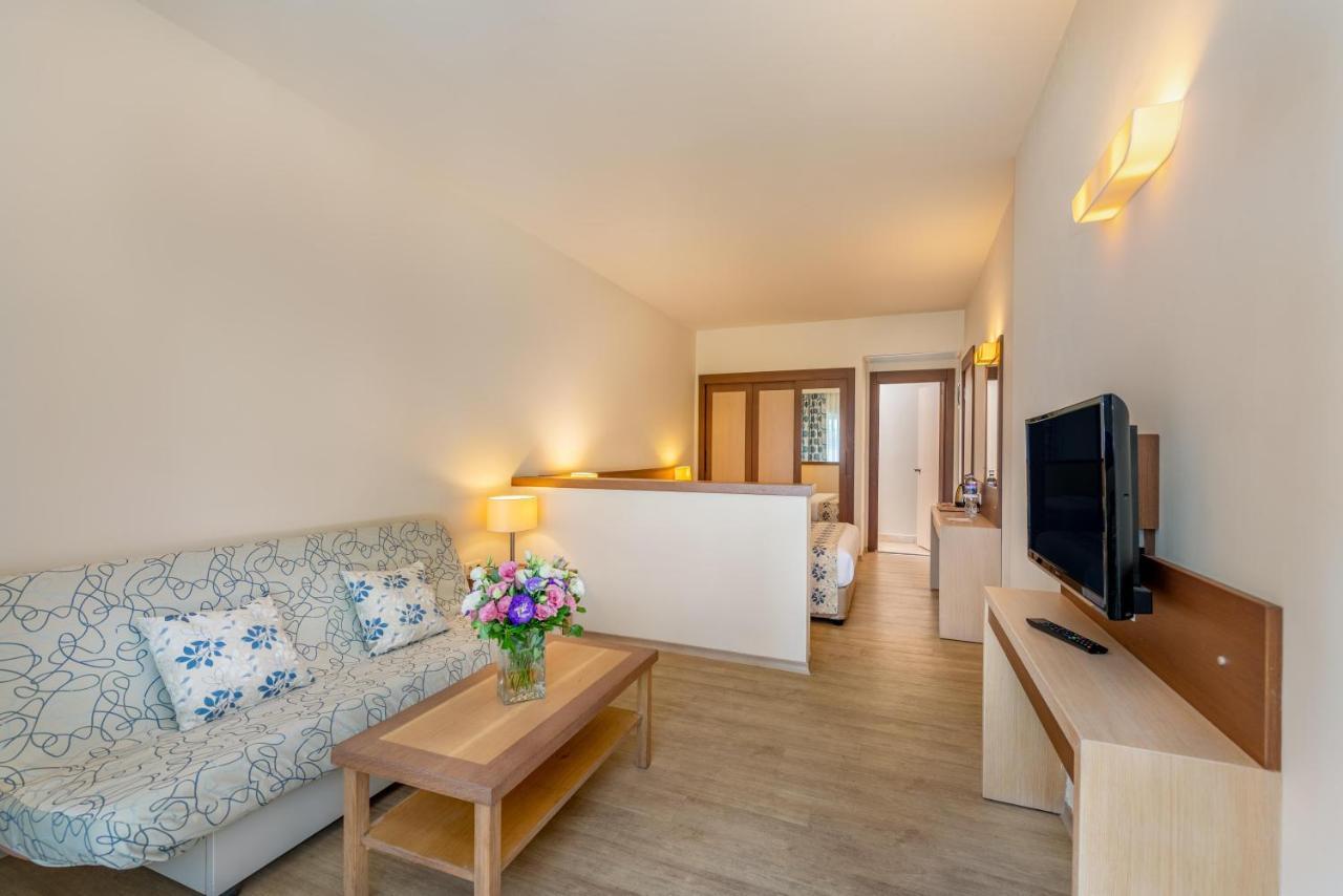 Family Room Two Bedrooms Garden View