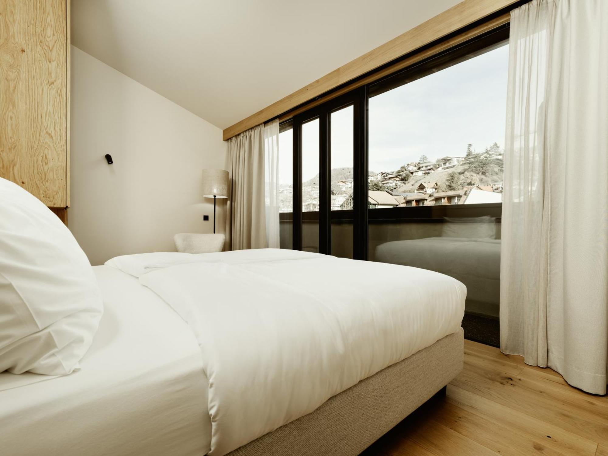 Double Room Balcony Panoramic View,1498823416:JPEG