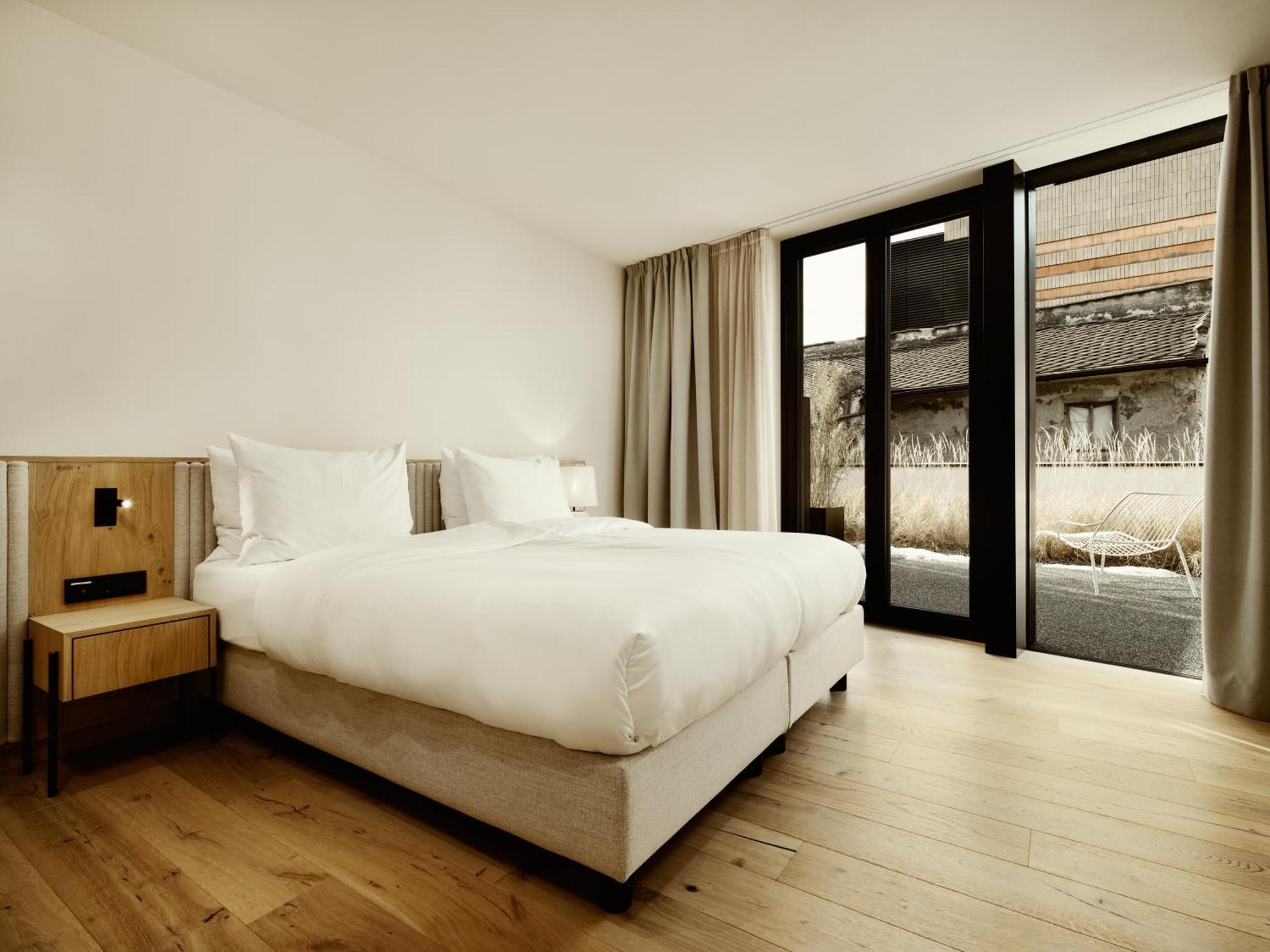 Double Room Terrace,1498546999:JPEG