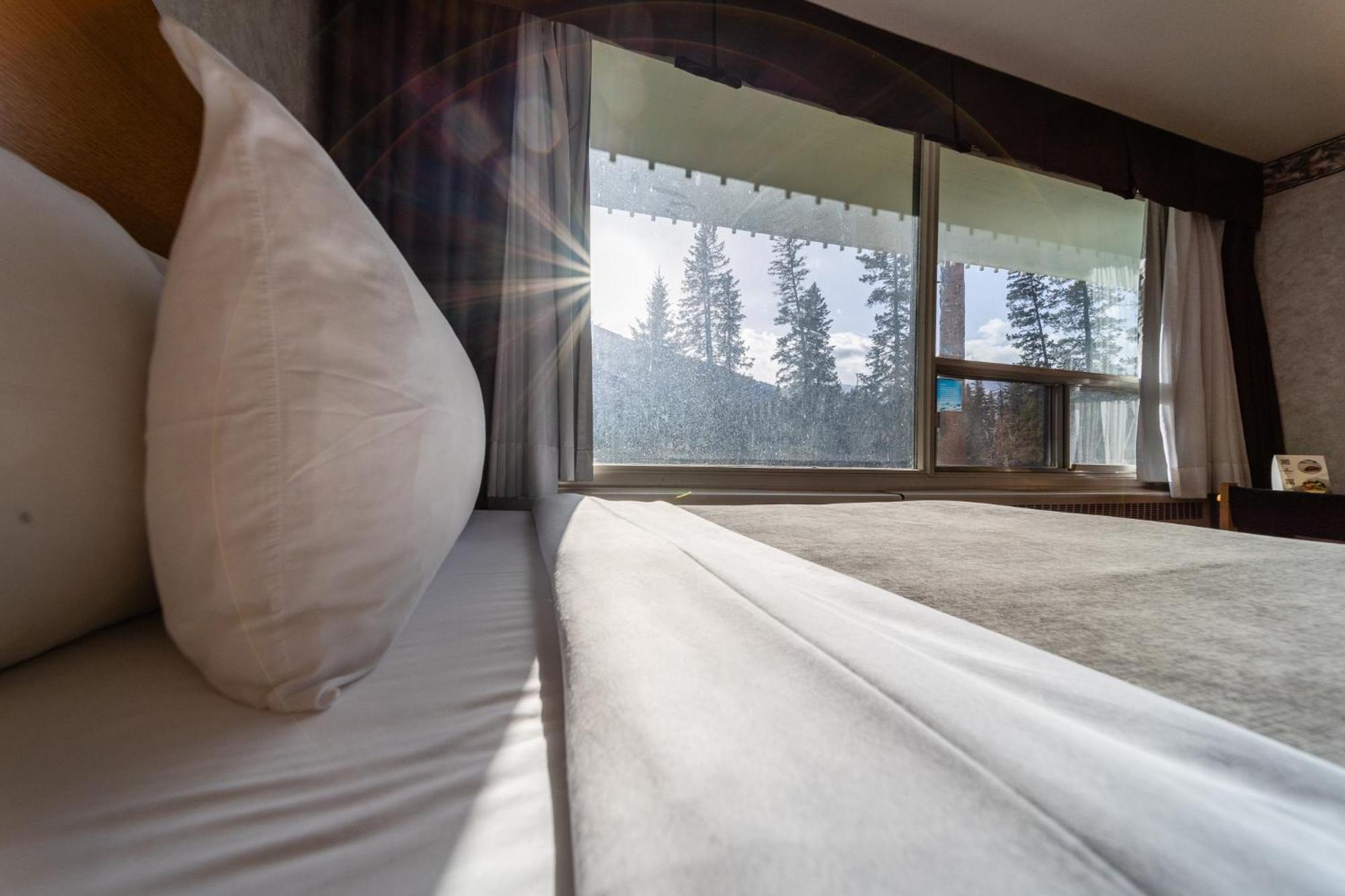 Queen Room River View