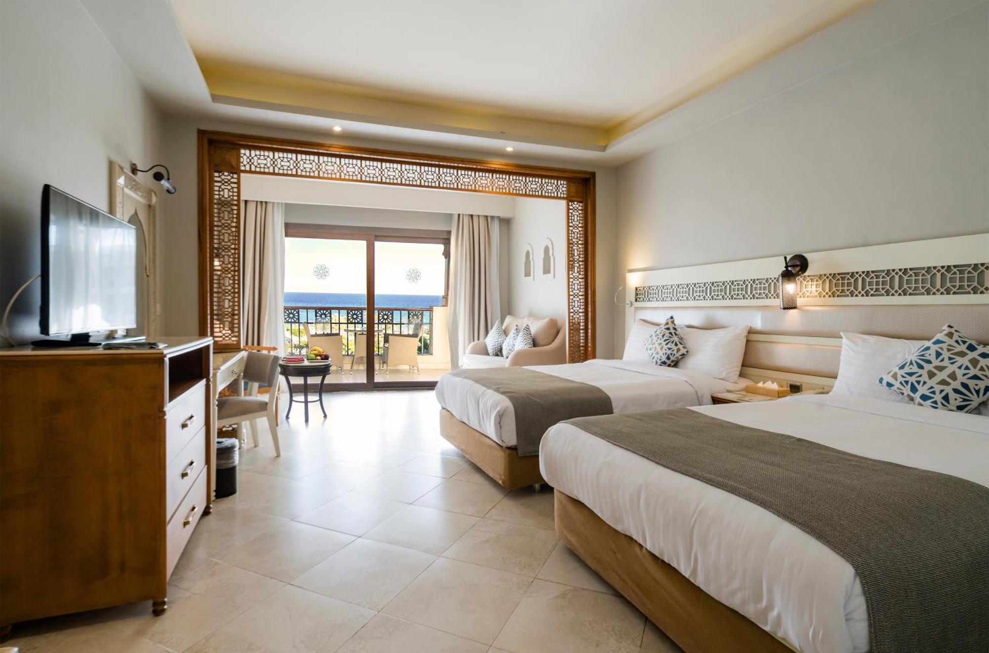 Deluxe Room partial sea view