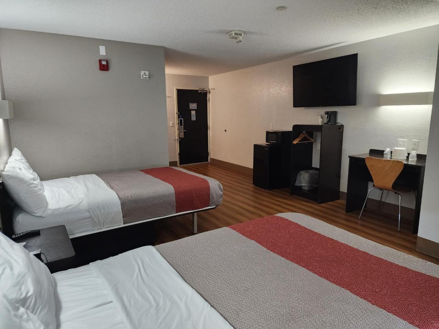 2 Full Beds | ADA or Tub or Premium or Micfridge
