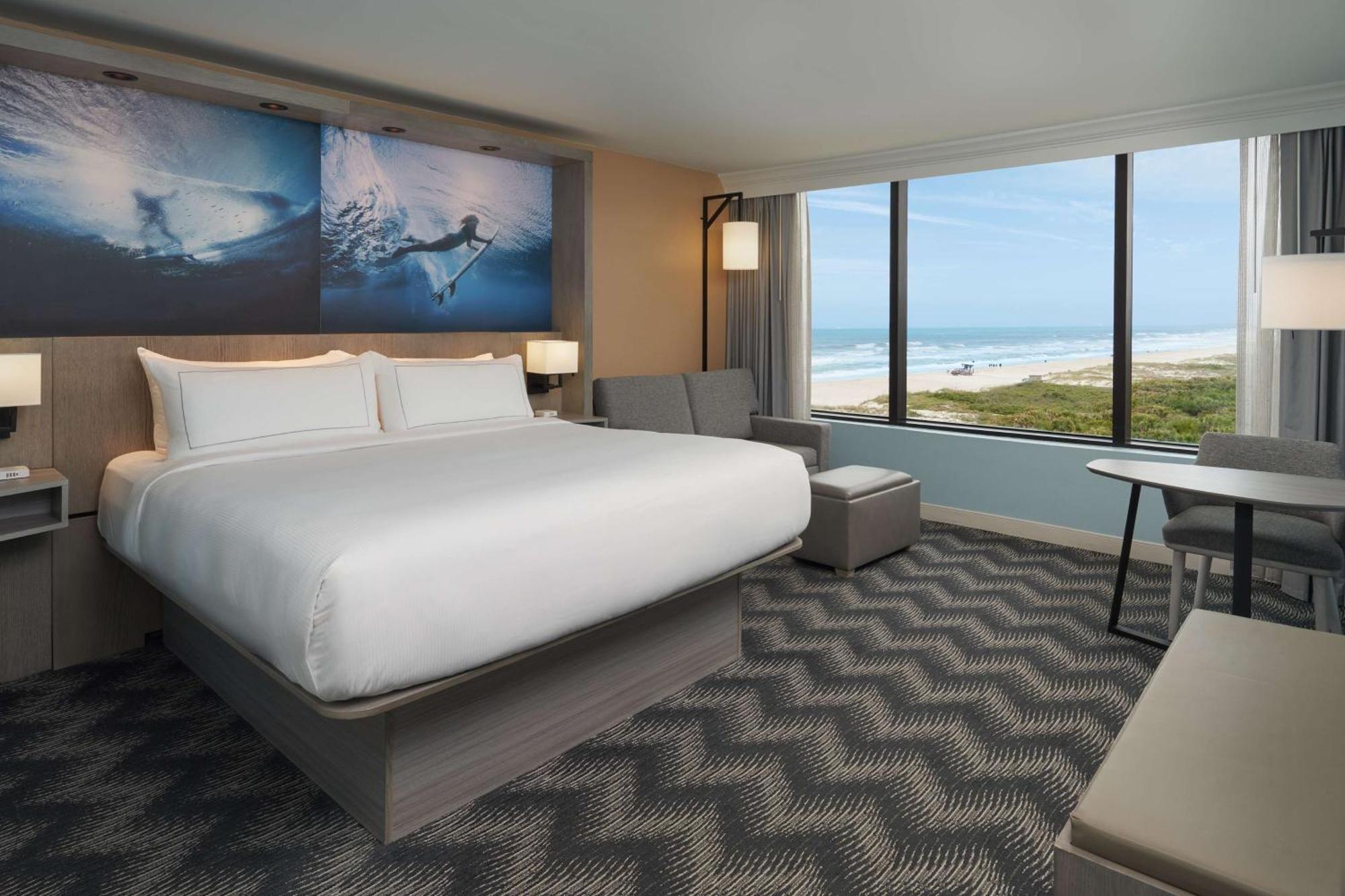 Deluxe King Room,1498889173:JPEG