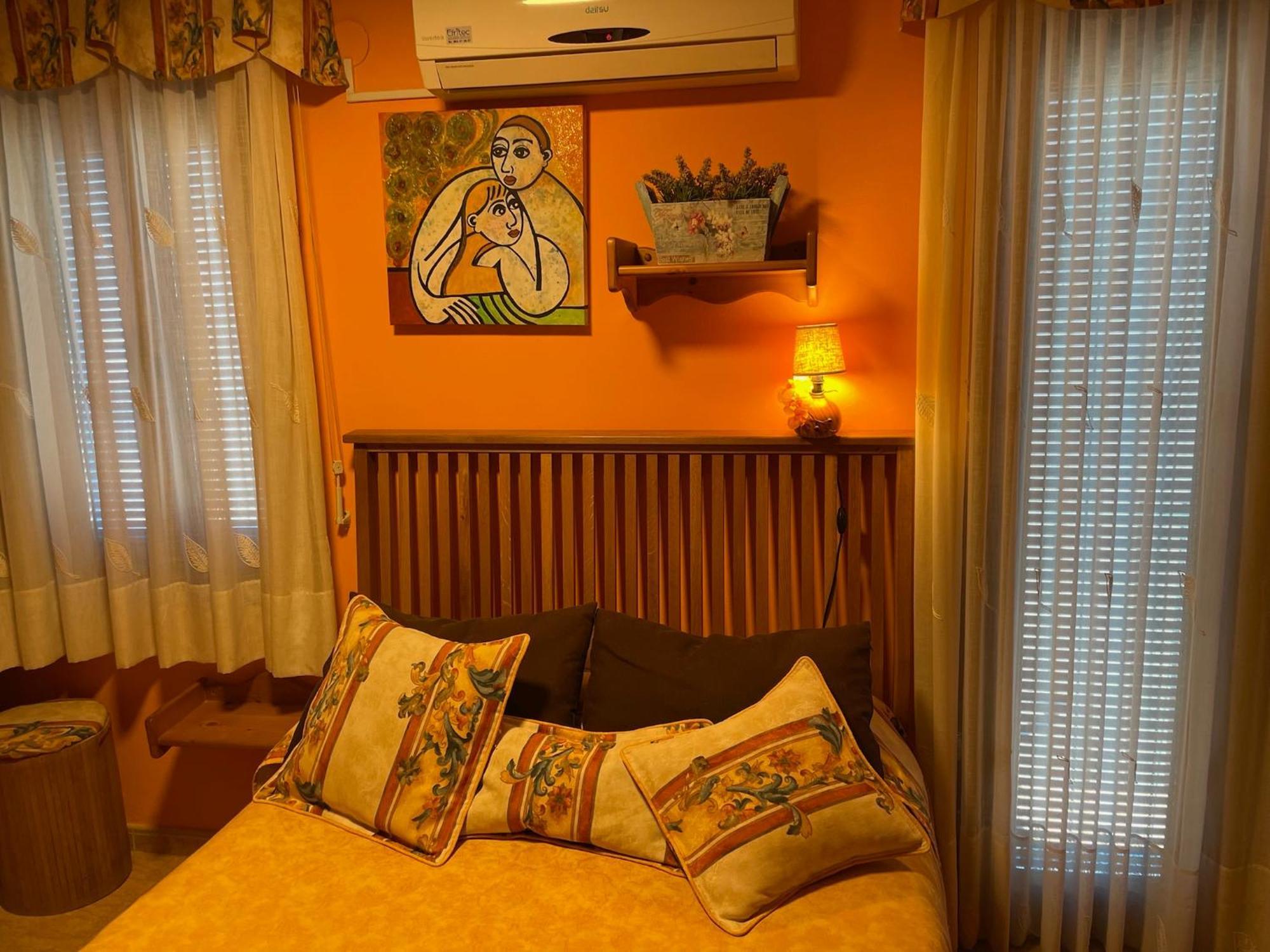 Family Room,1498890814:JPEG