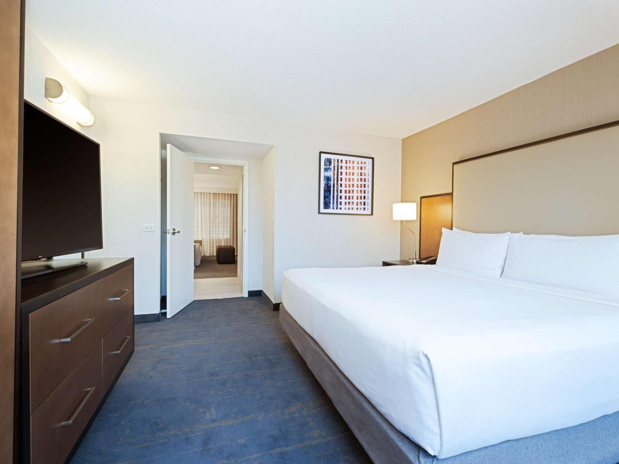 Two-Room King Suite Non-Smoking