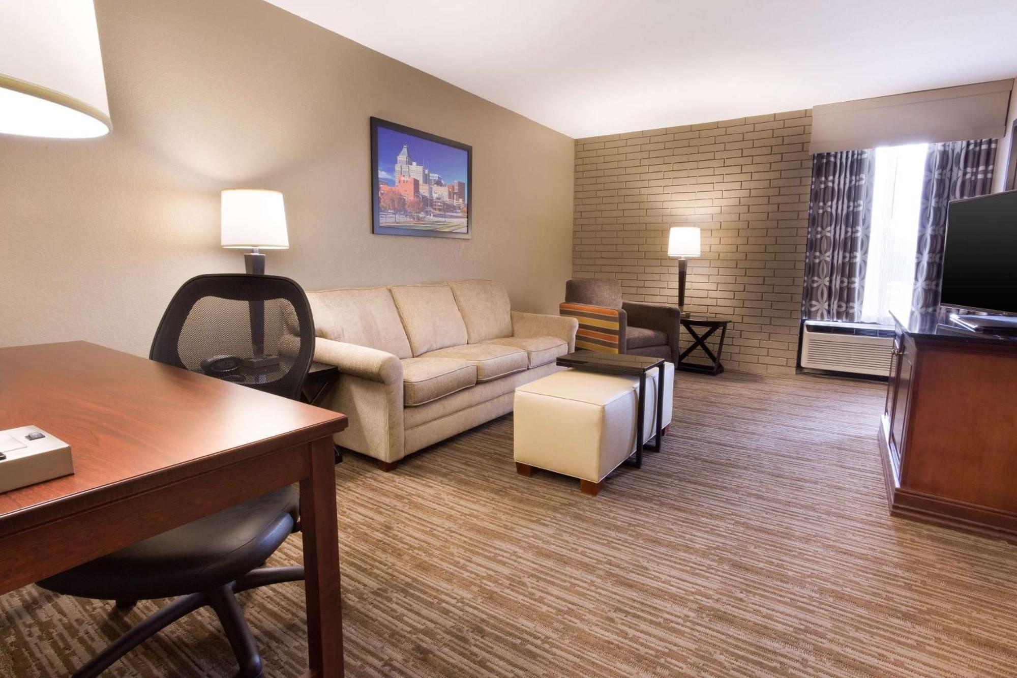 King Suite Sofa Bed,1498908037:JPEG