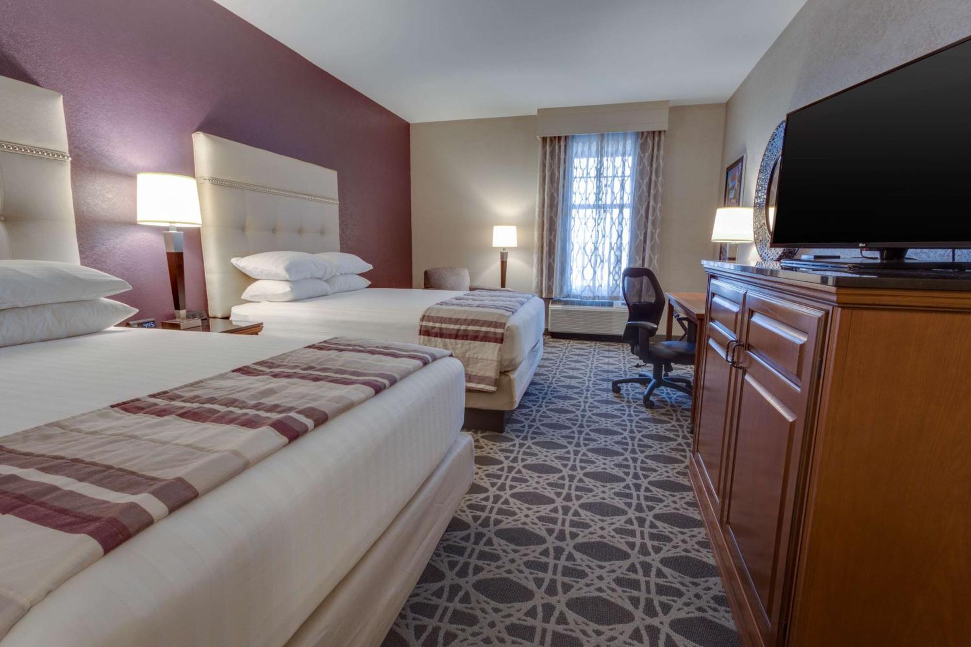 Superior Queen Room Two Queen Beds,1639576232:JPEG