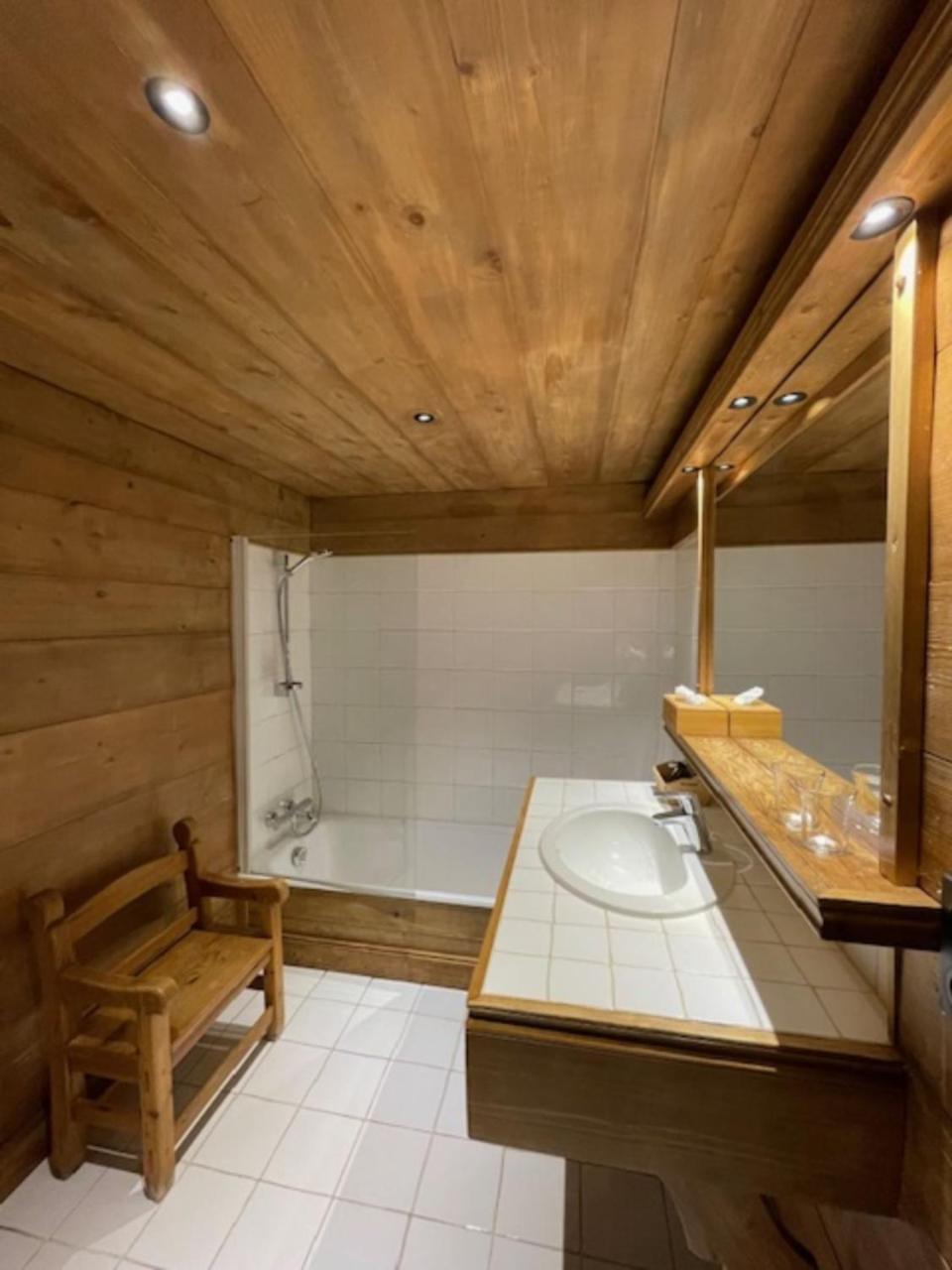 Triple Room Pool View,1499964367:JPEG