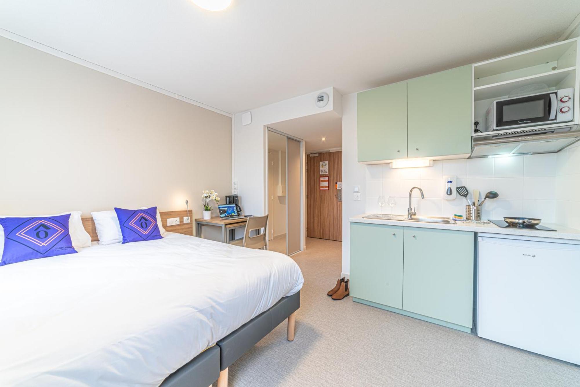 Superior Double Room,1498963858:JPEG