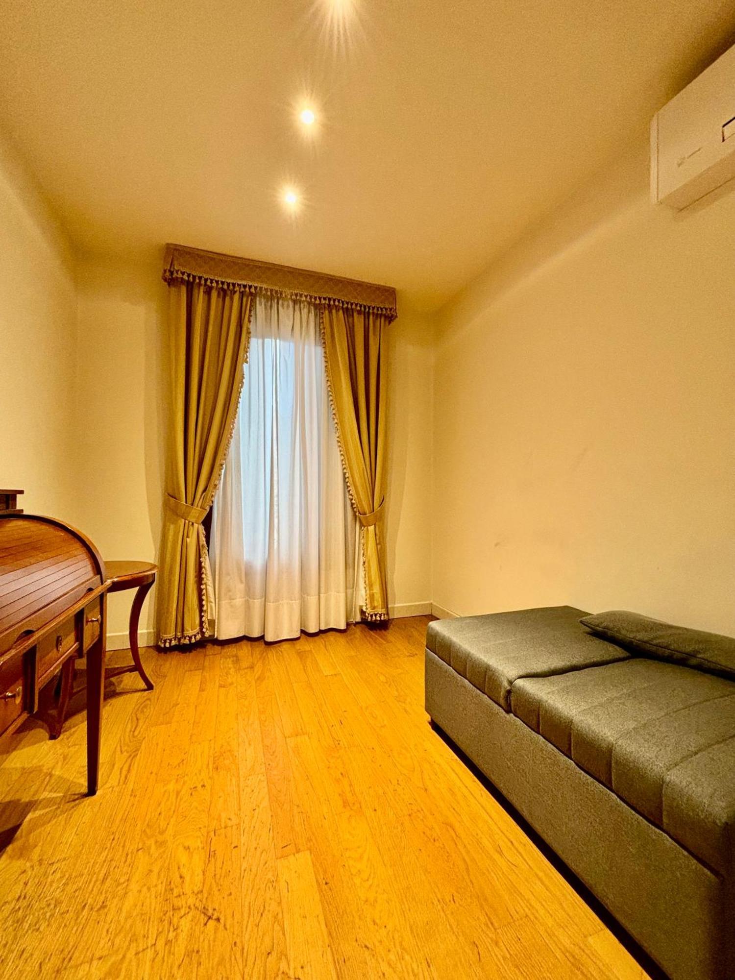 Two Connecting Double Rooms Terrace 2 Bathrooms