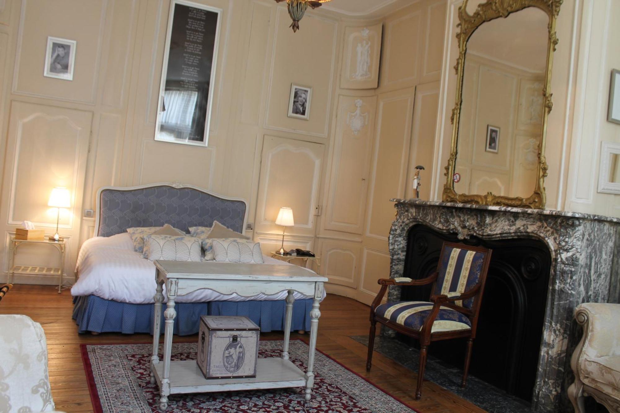 Double or Twin Room,632225484:JPEG
