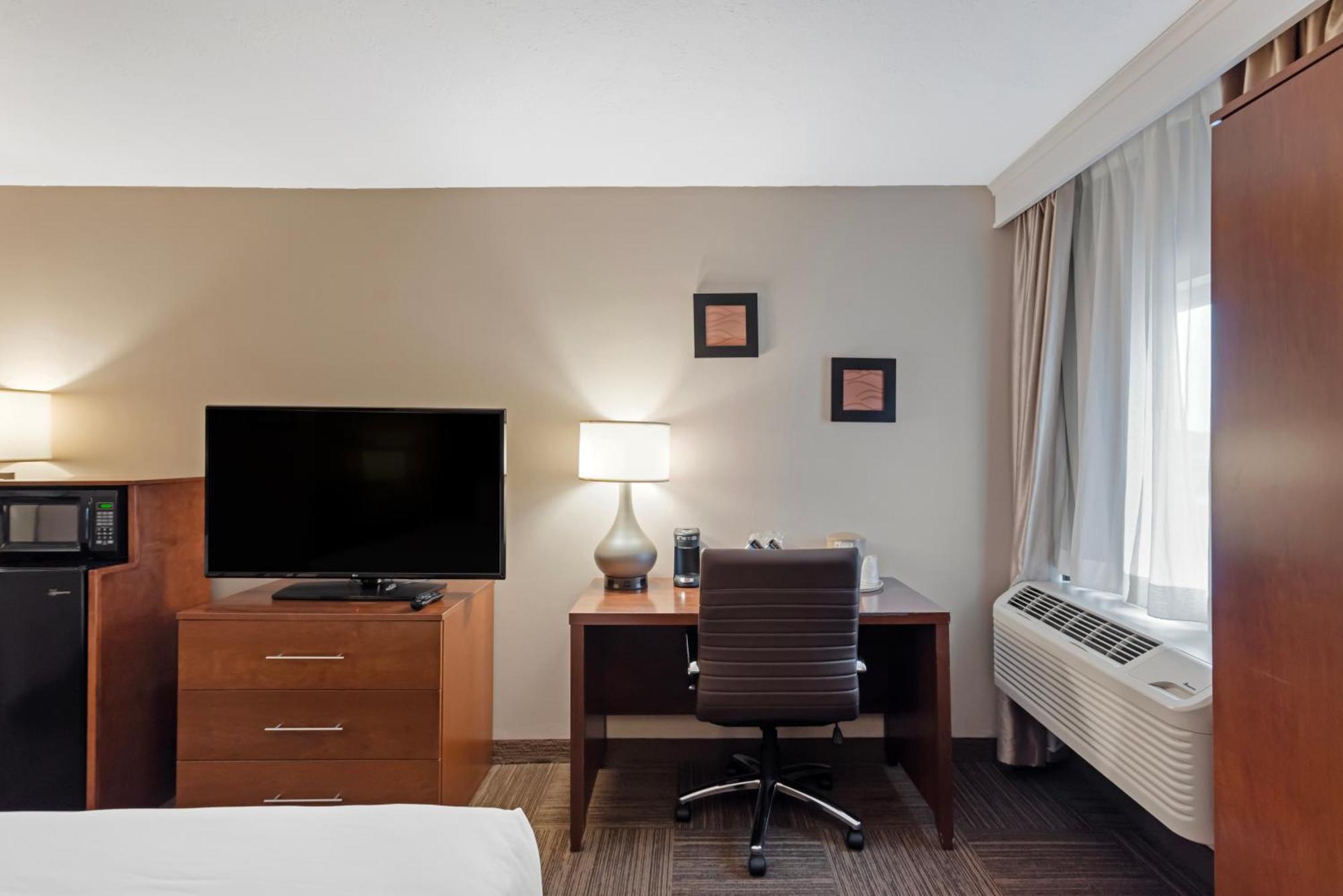 King Room - Non-Smoking