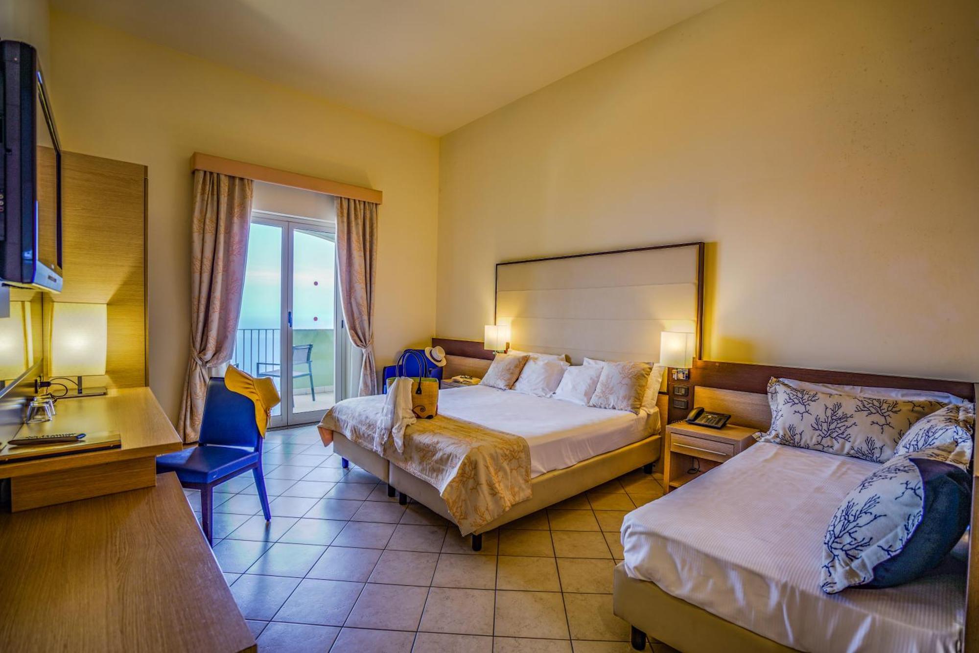 Triple Room,1499027356:JPEG