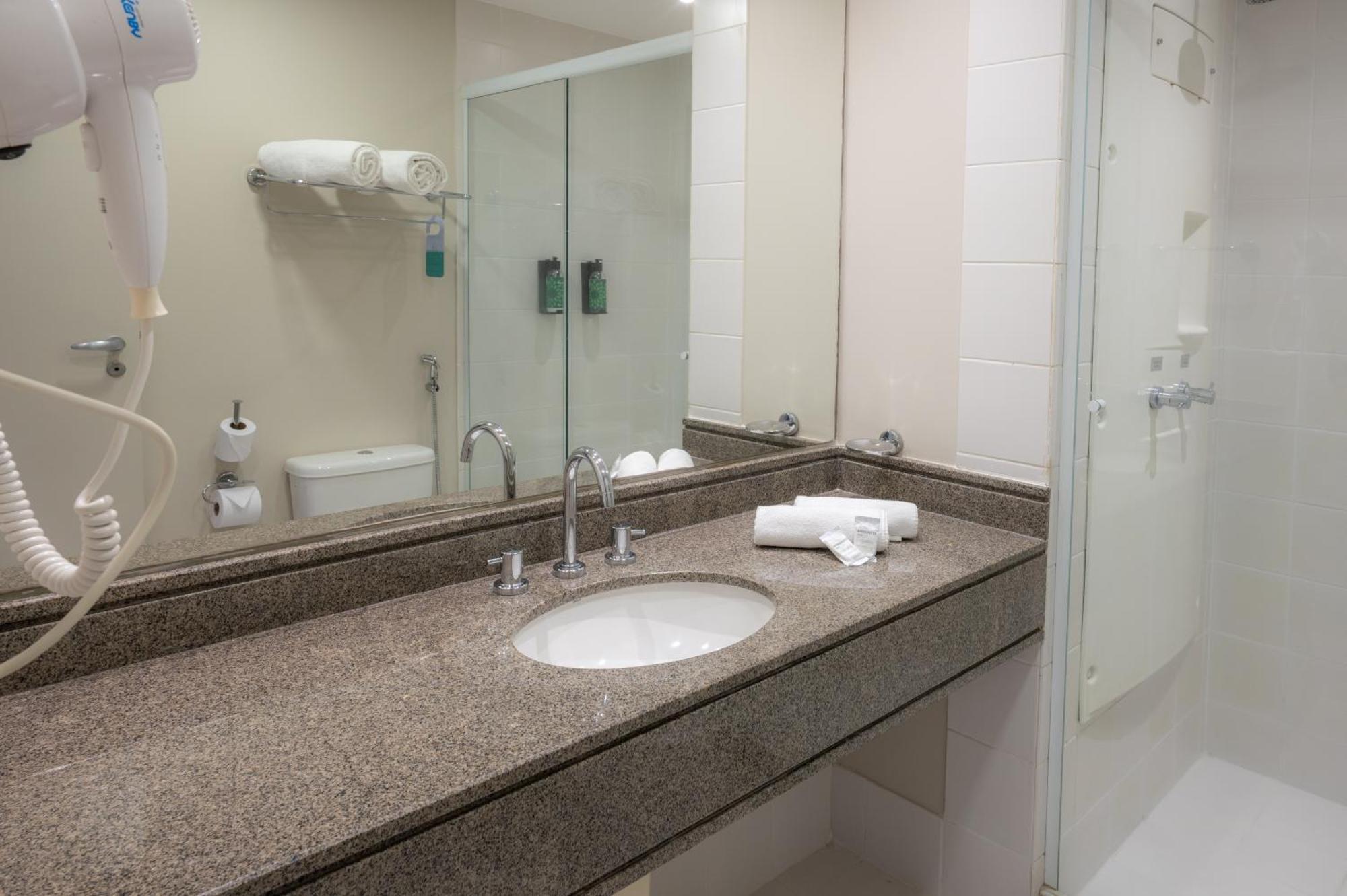 Queen Suite
