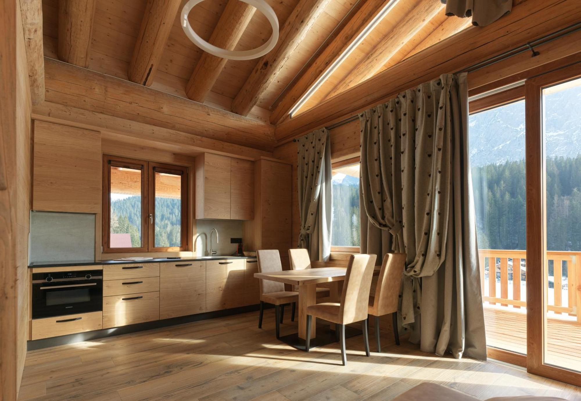 Superior Chalet