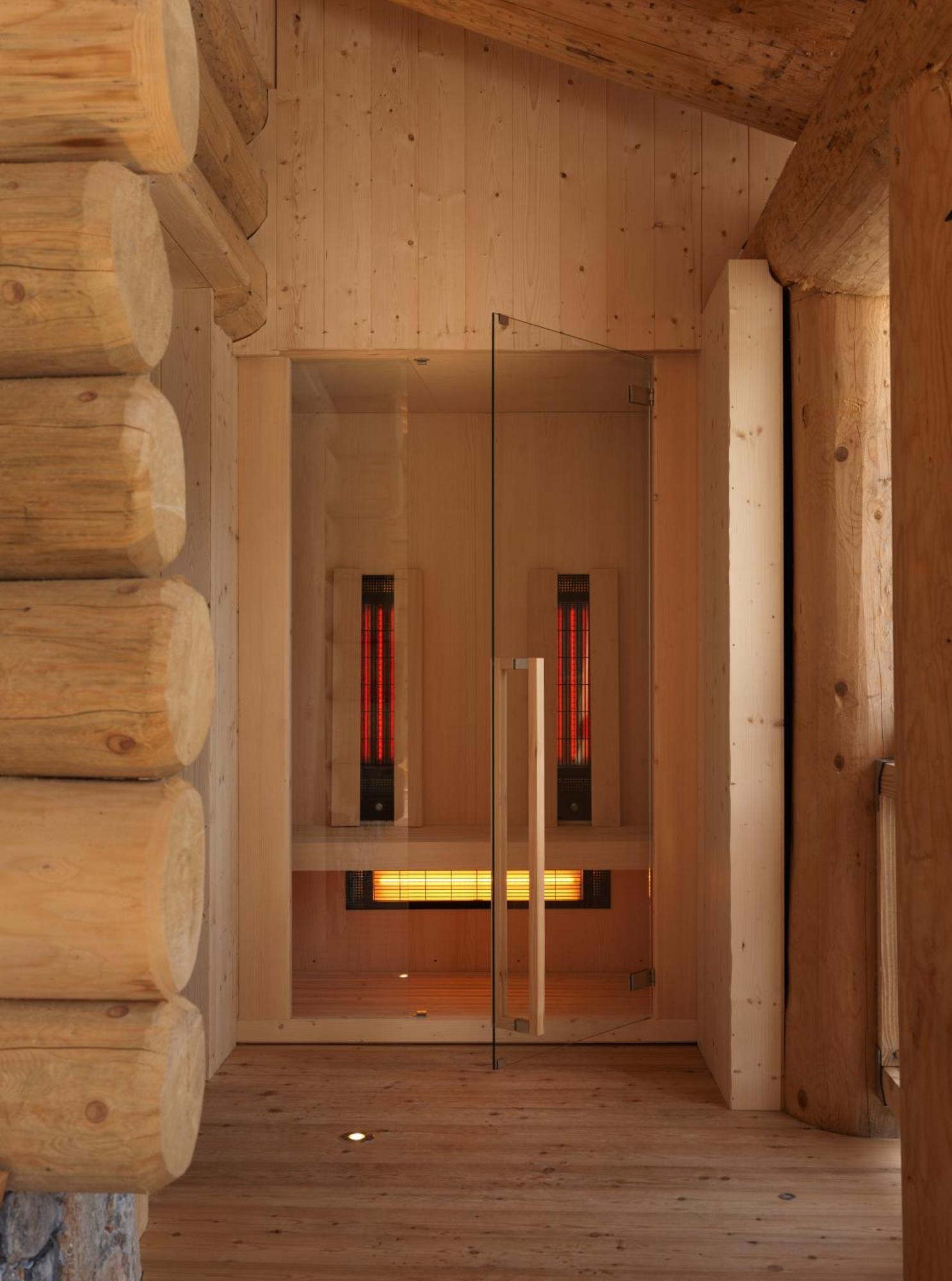 Superior Chalet