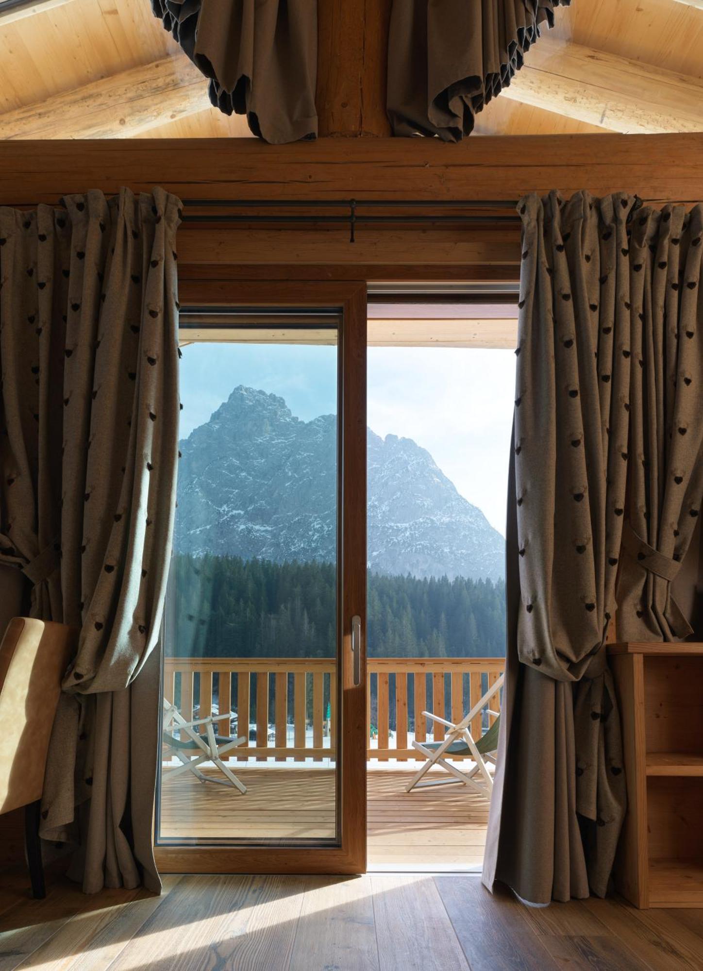 Superior Chalet