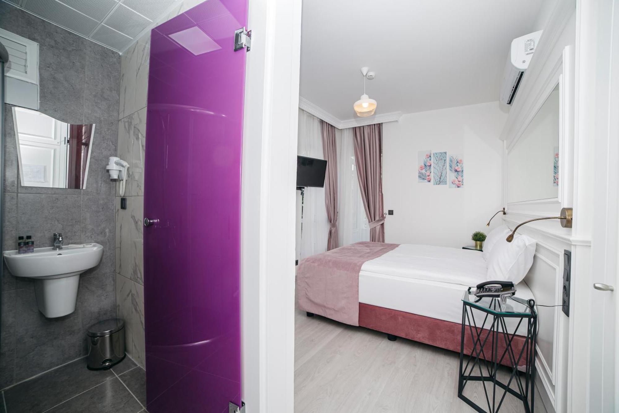 Standard Double or Twin Room