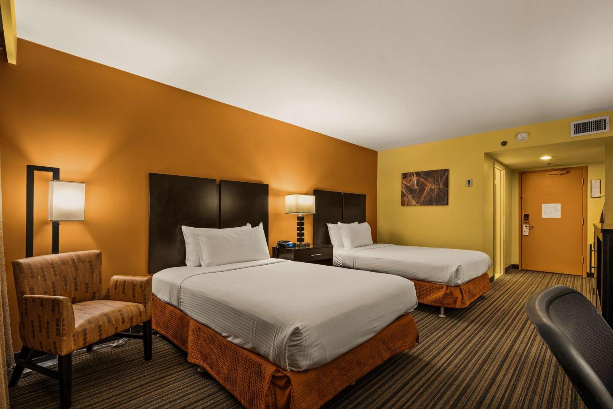 Double Room Two Double Beds Non-Smoking
