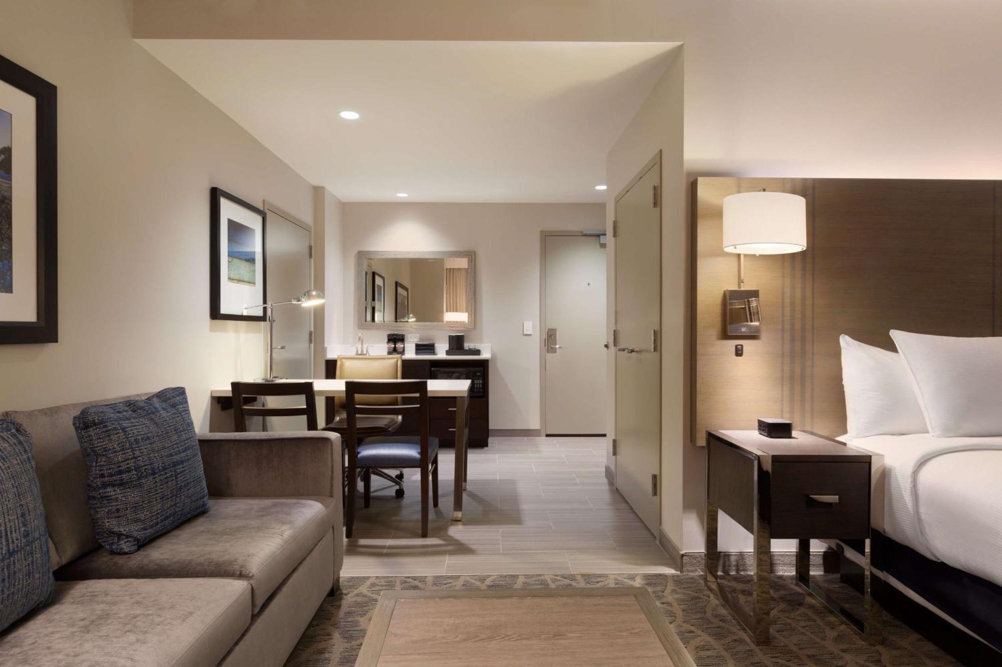 King Studio Suite,1500854926:JPEG