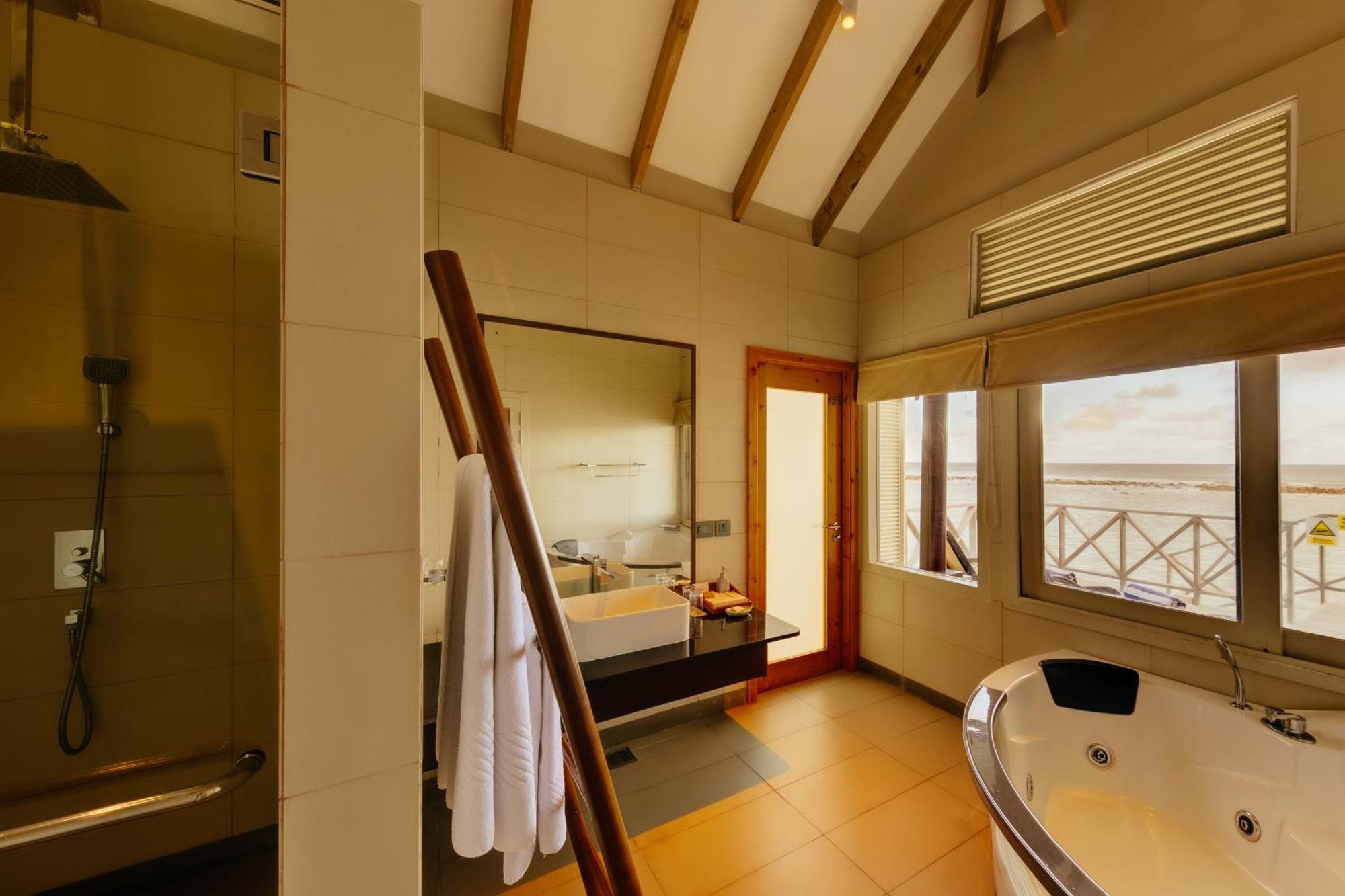 Water Bungalow return speedboat transfers stays of 7 or speedboat transfers stays less than max 2 guests Book 24 Feb–31 Oct 2026 