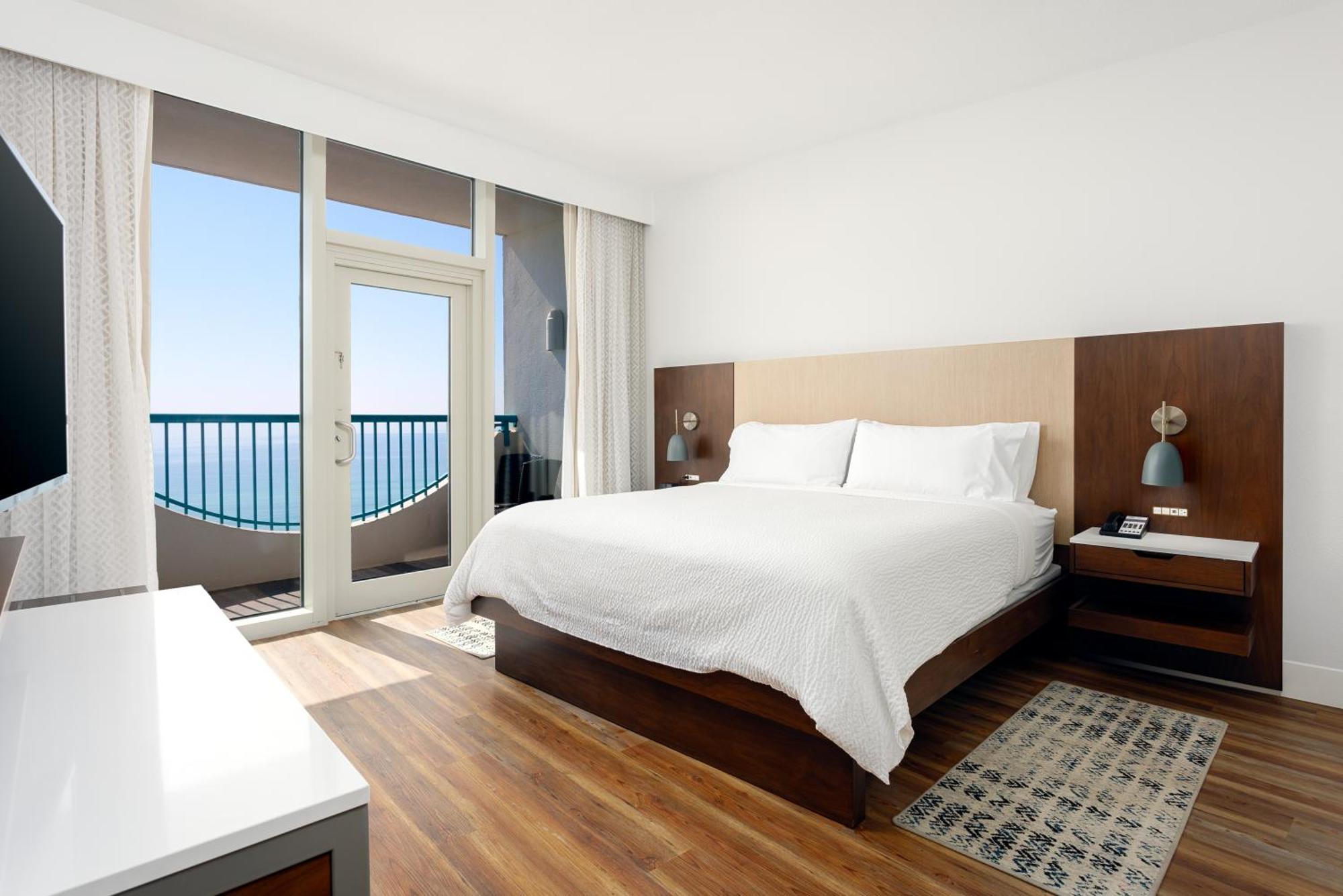King Suite with Balcony,1280474641:JPEG