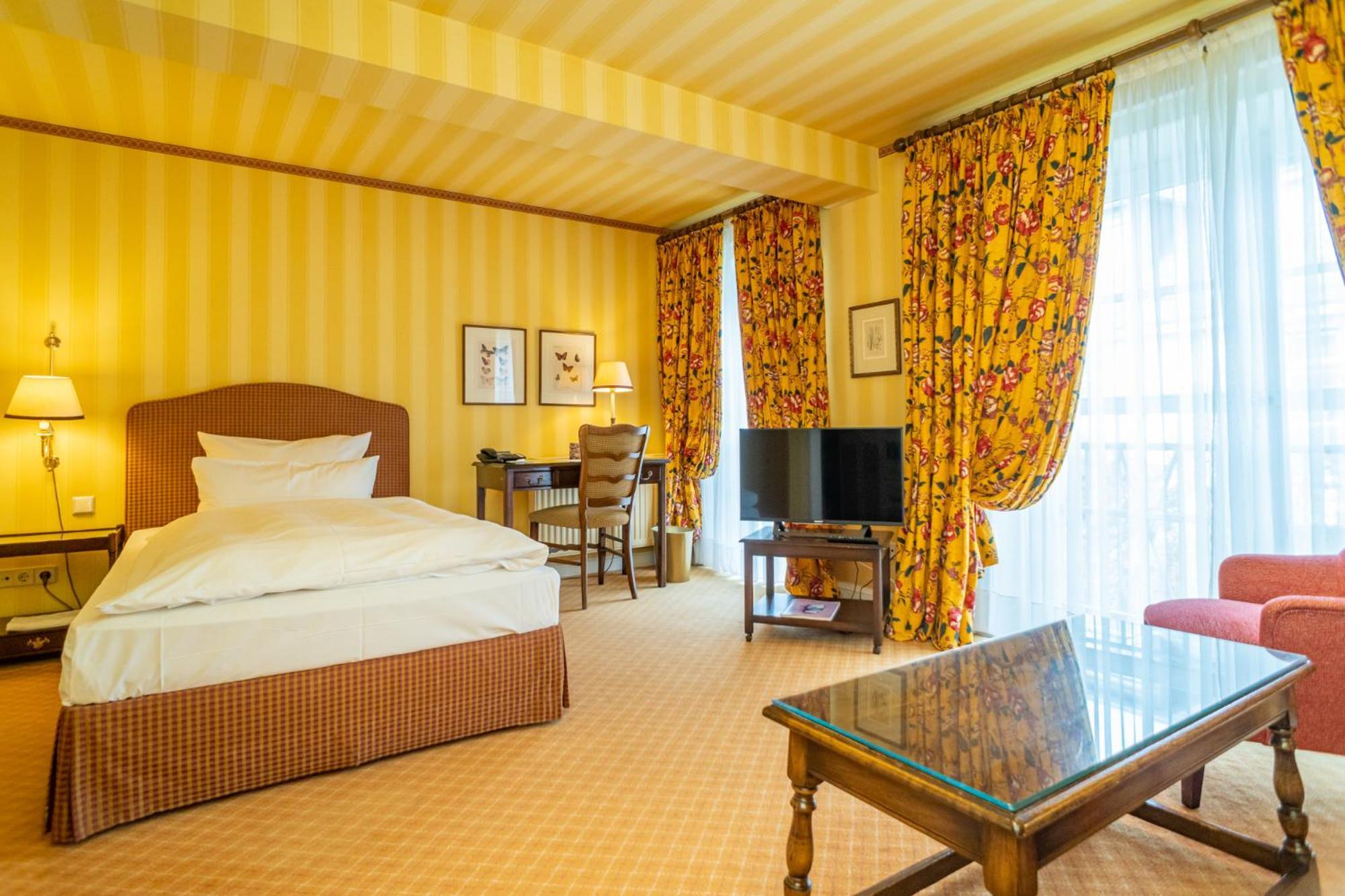 Deluxe Single Room