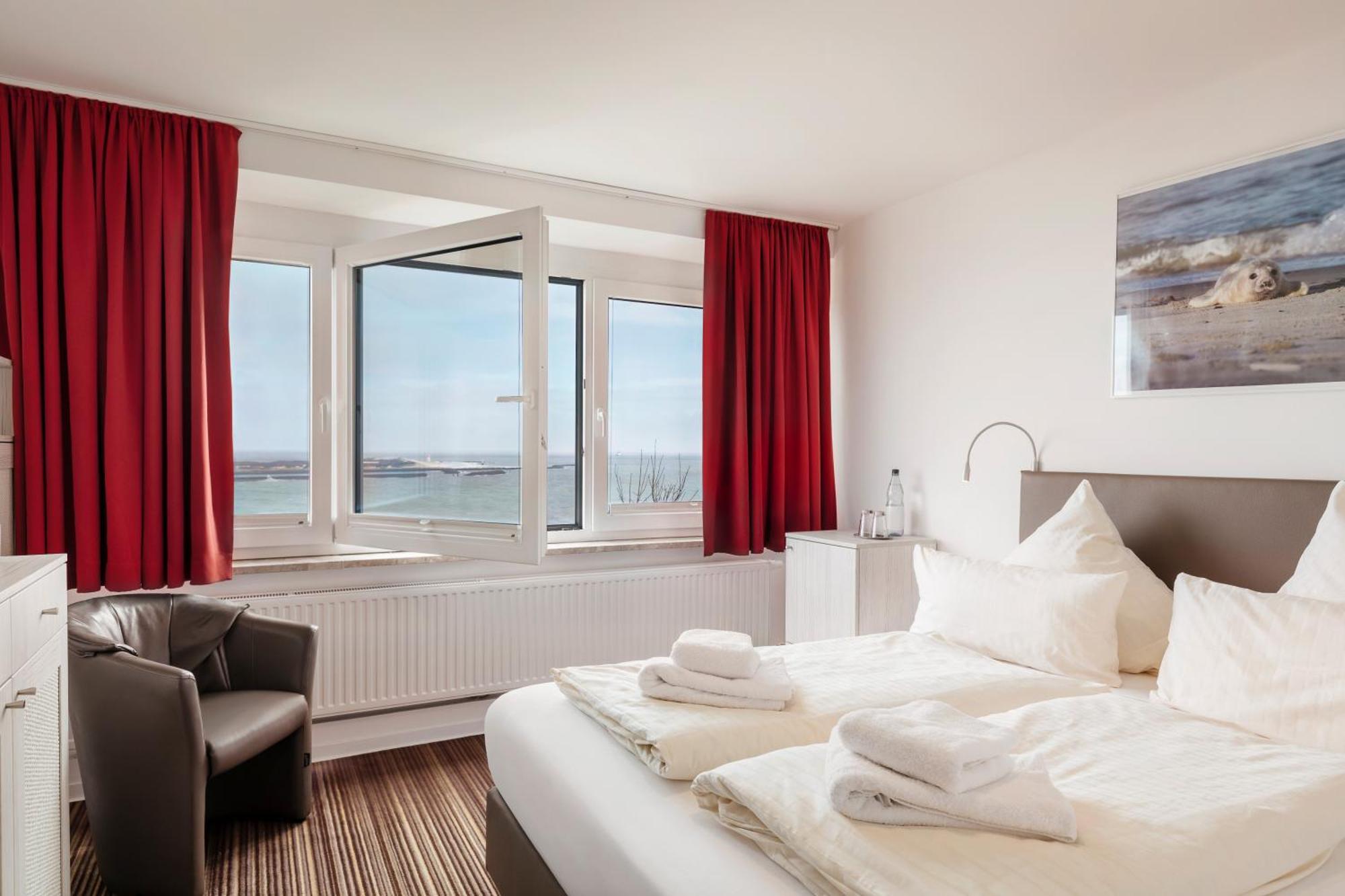 Double Room with Sea View,1500968521:JPEG