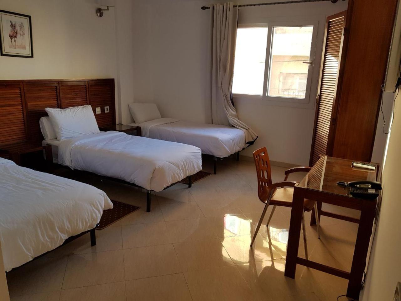 Triple Room,1509257509:JPEG