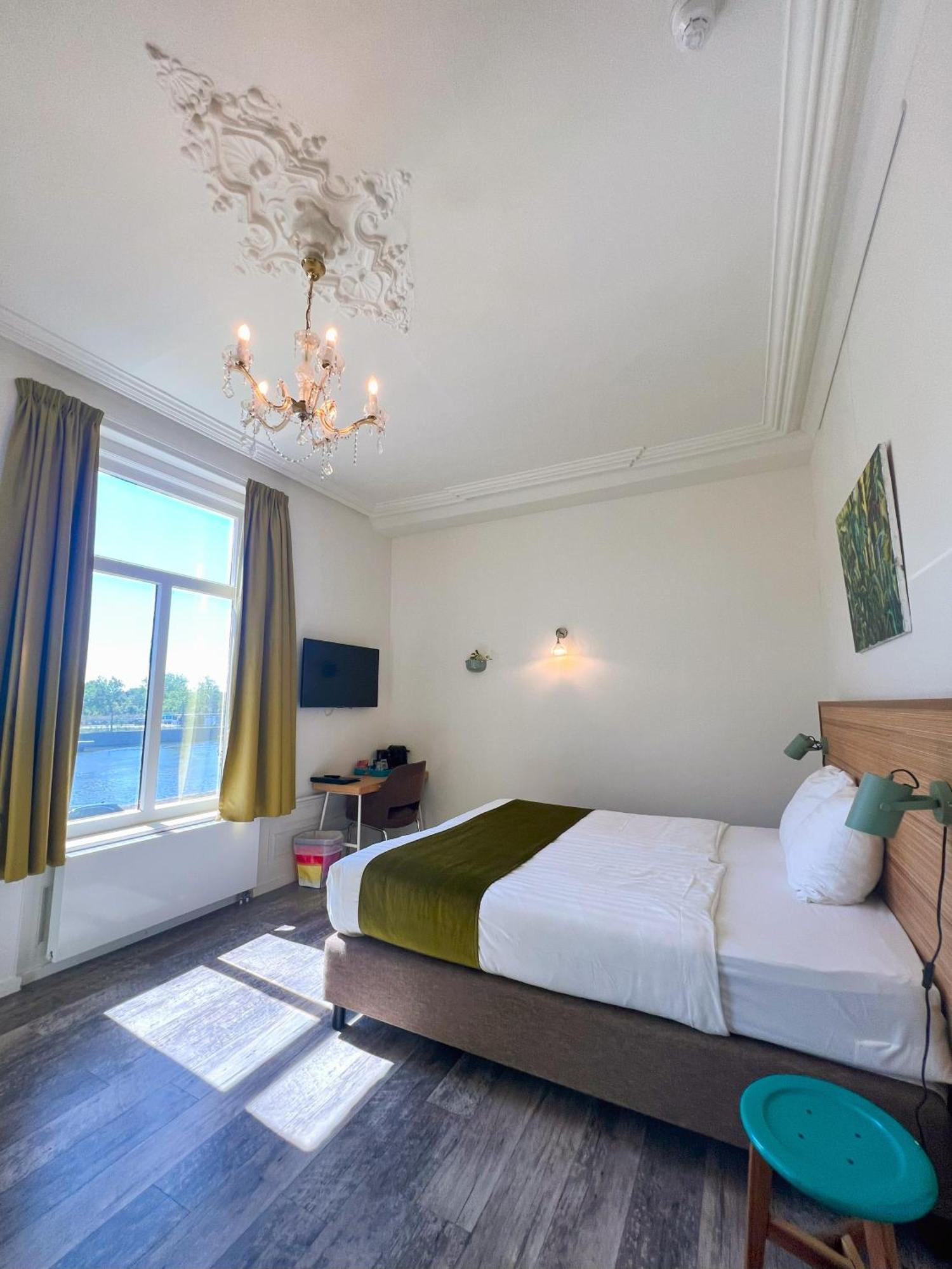 Deluxe Double Room Balcony