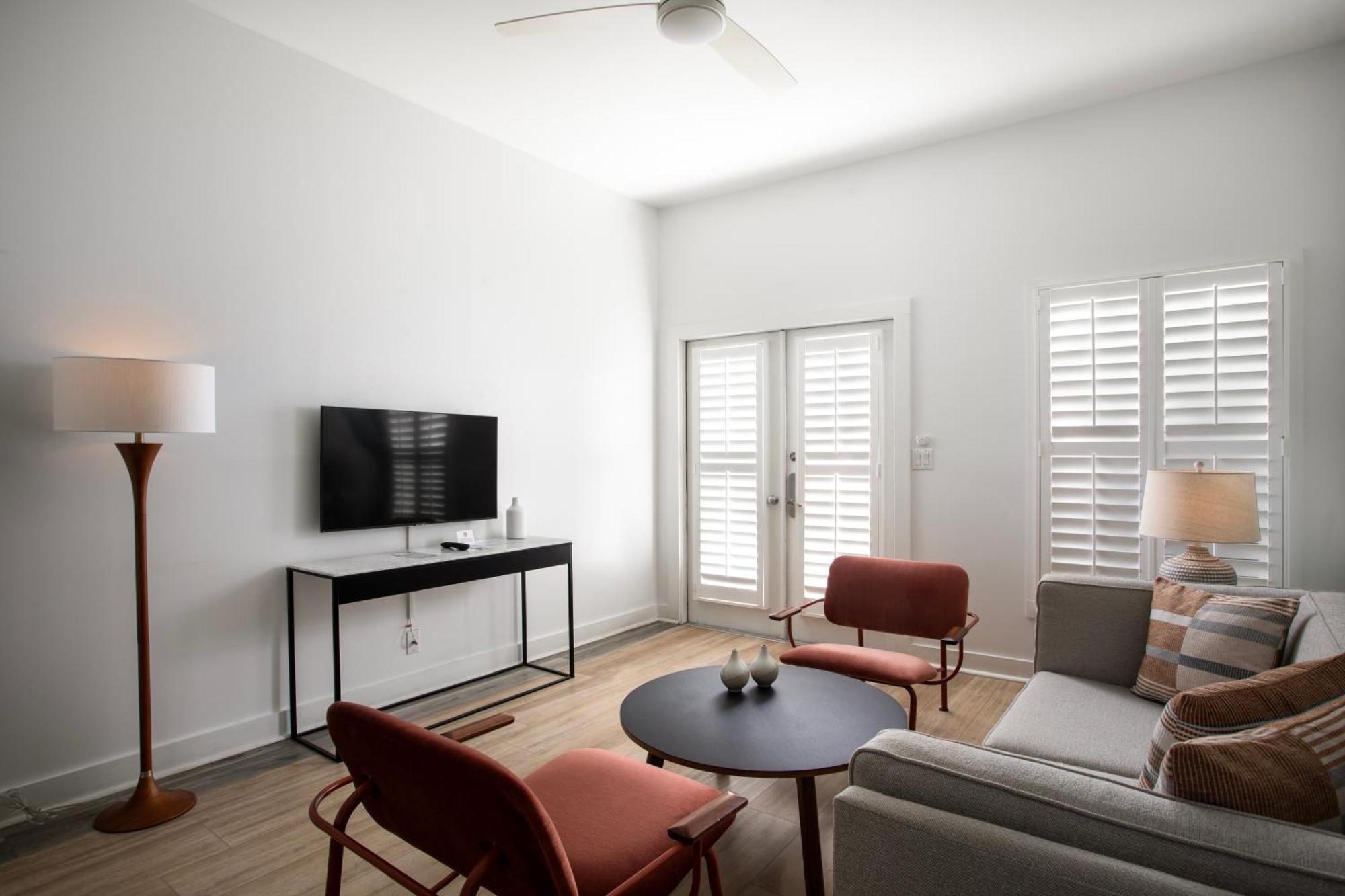King Deluxe Suite