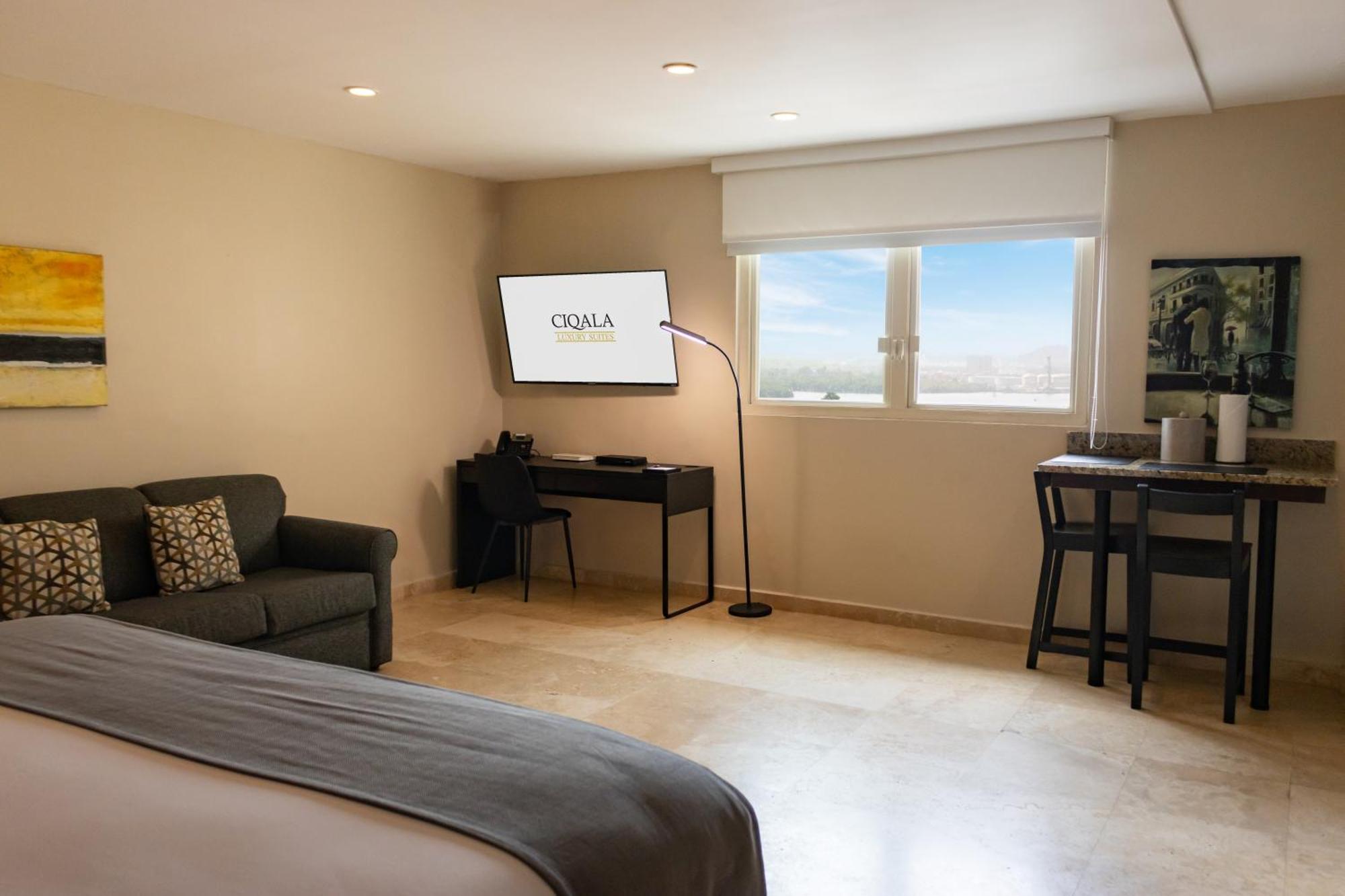 Luxury Studio