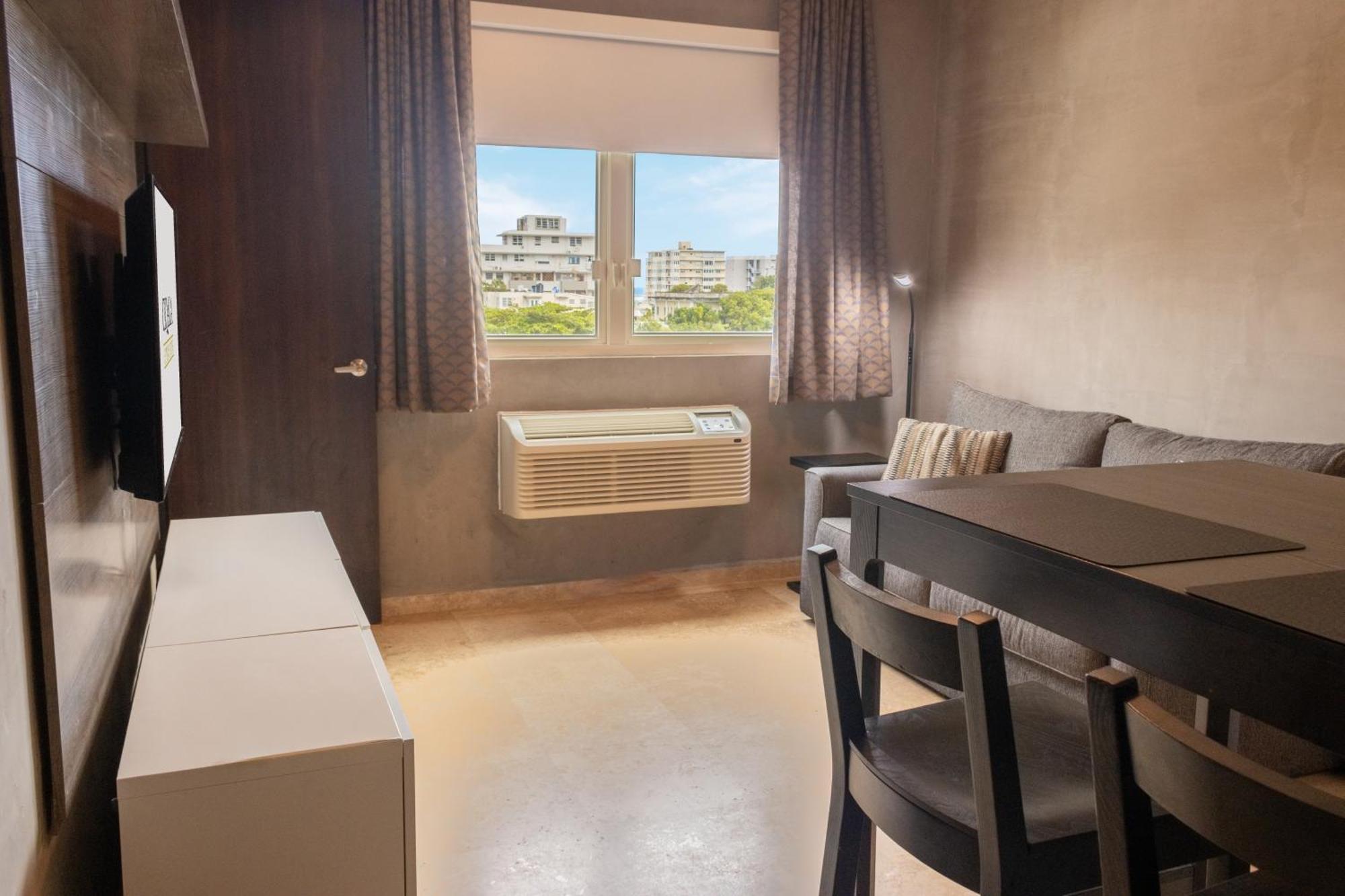 One-Bedroom Suite