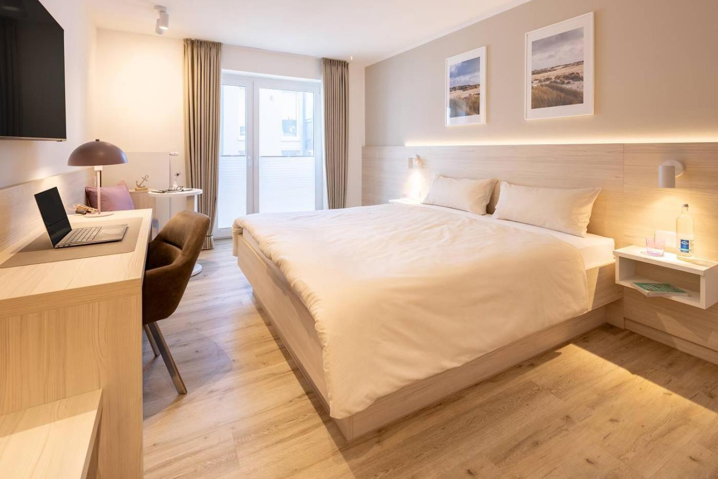 Large Double Room,1499313652:JPEG
