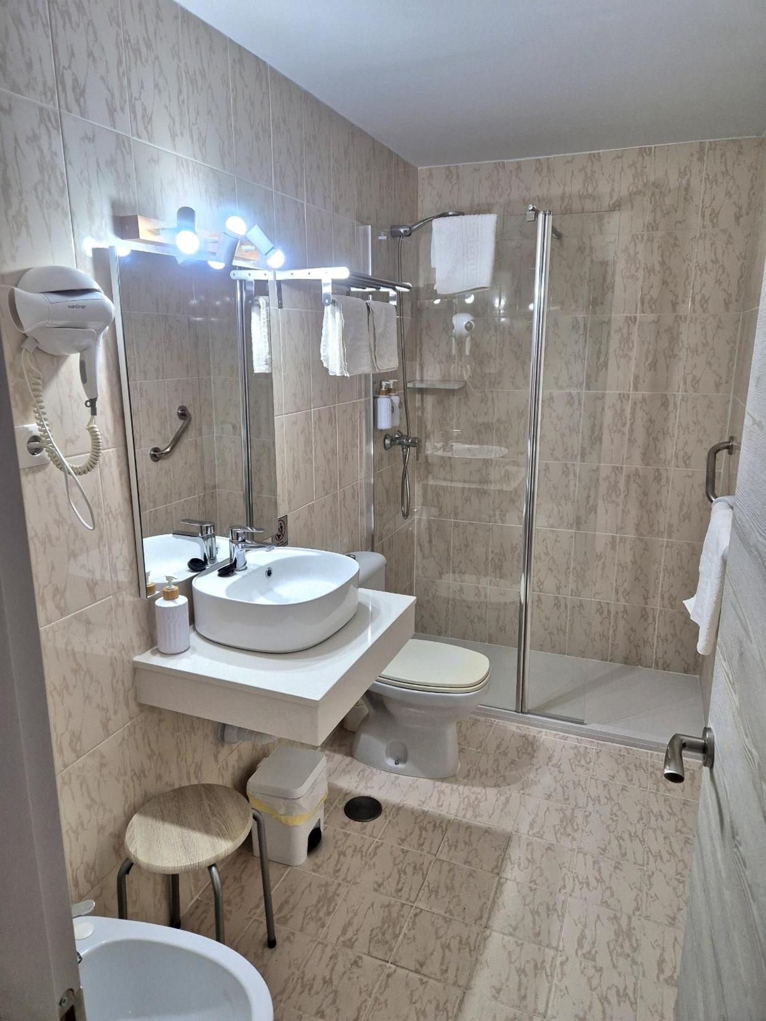 Twin Room Terrace