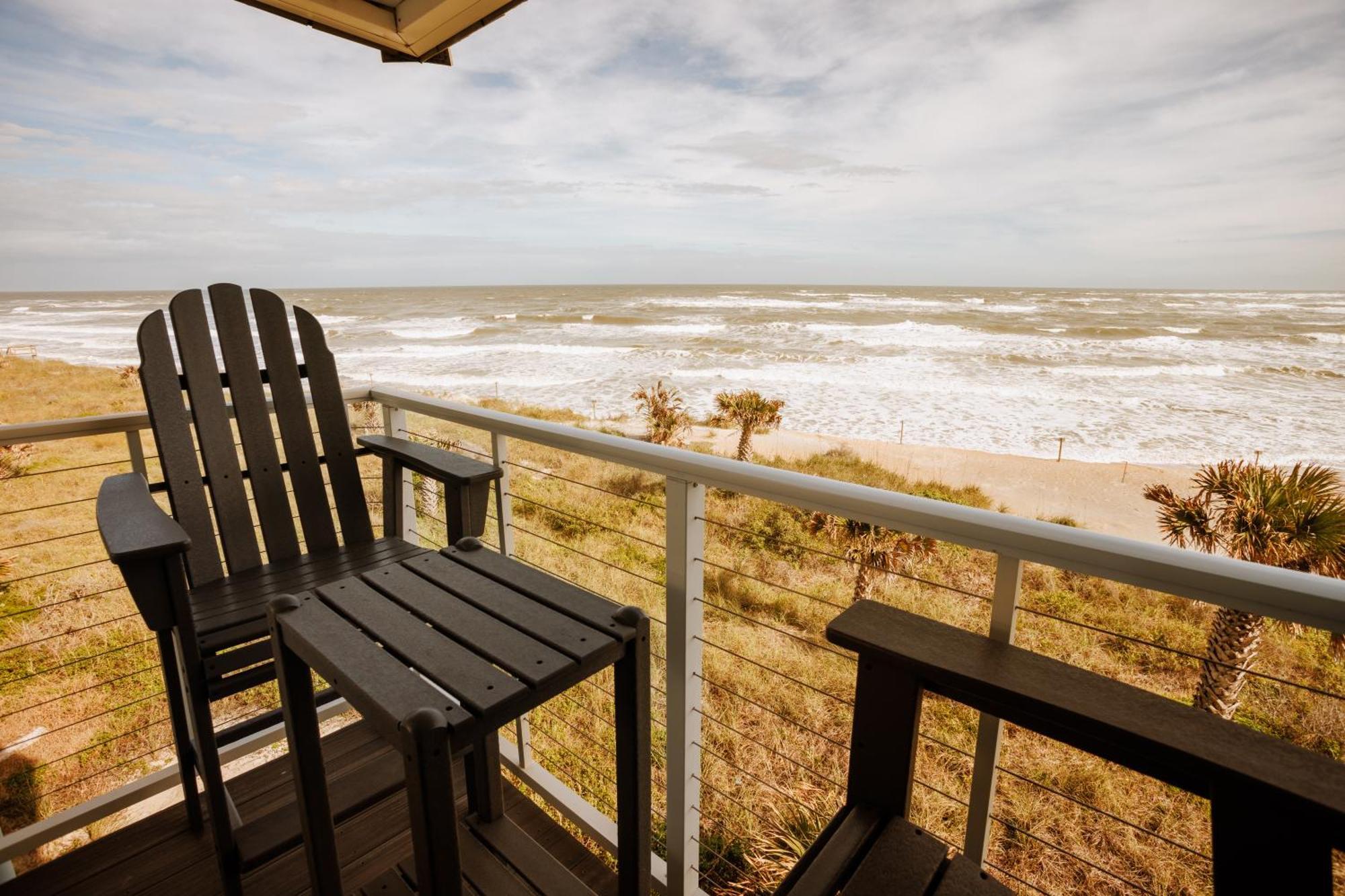 Premium Ocean Front King