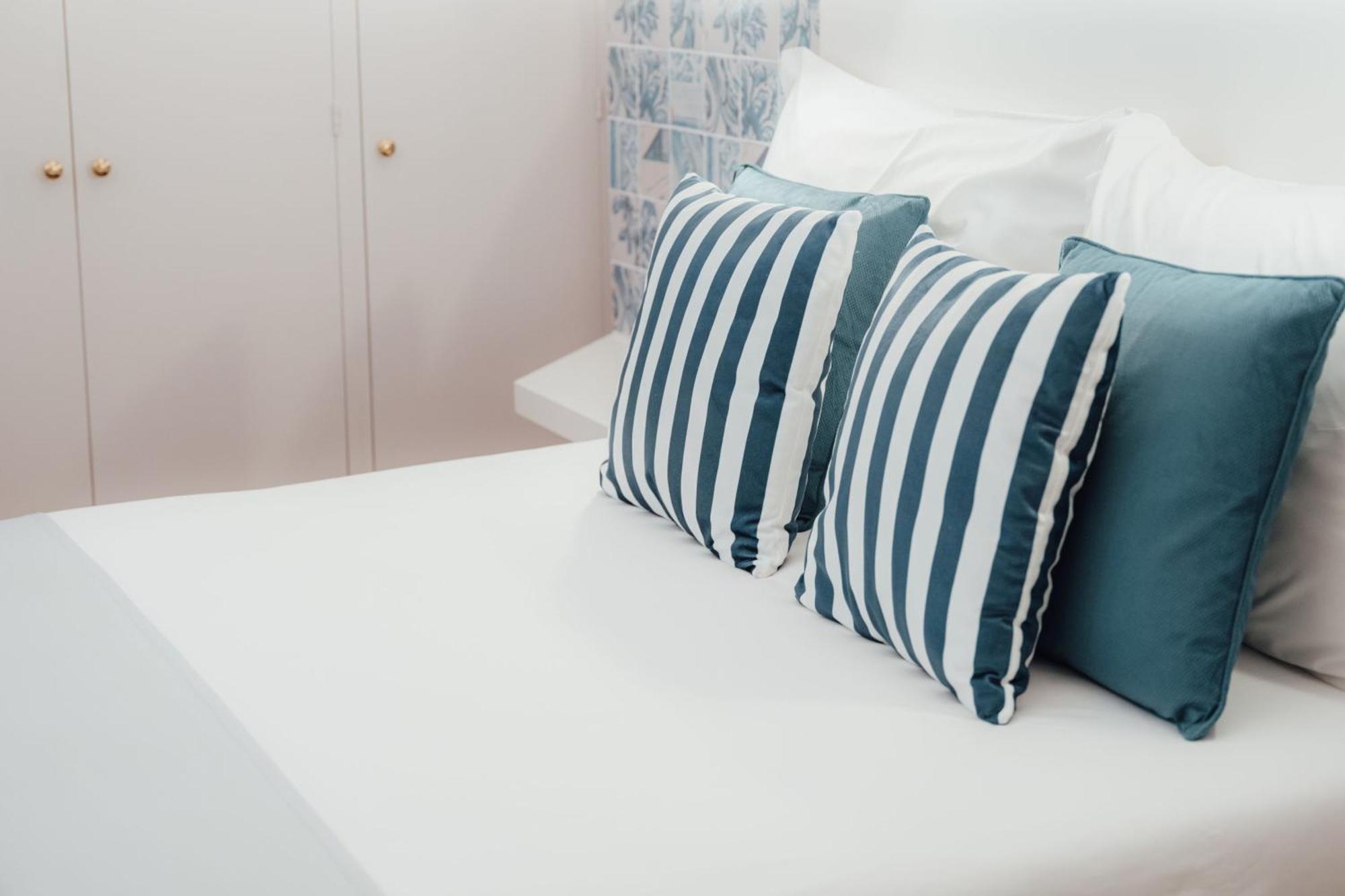 Small Single Room