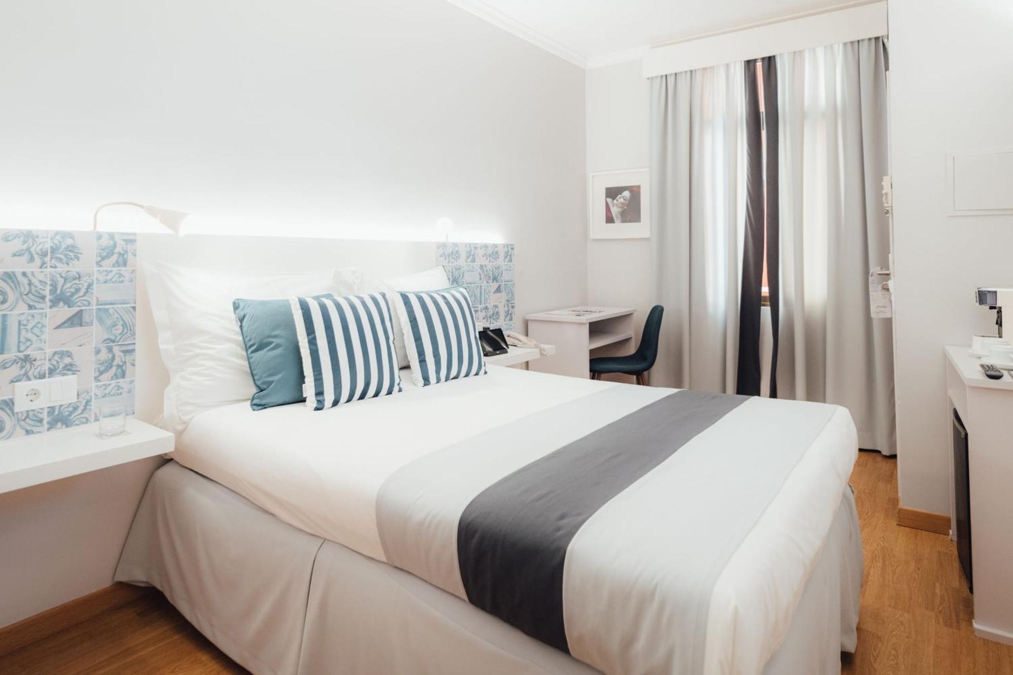 Small Single Room