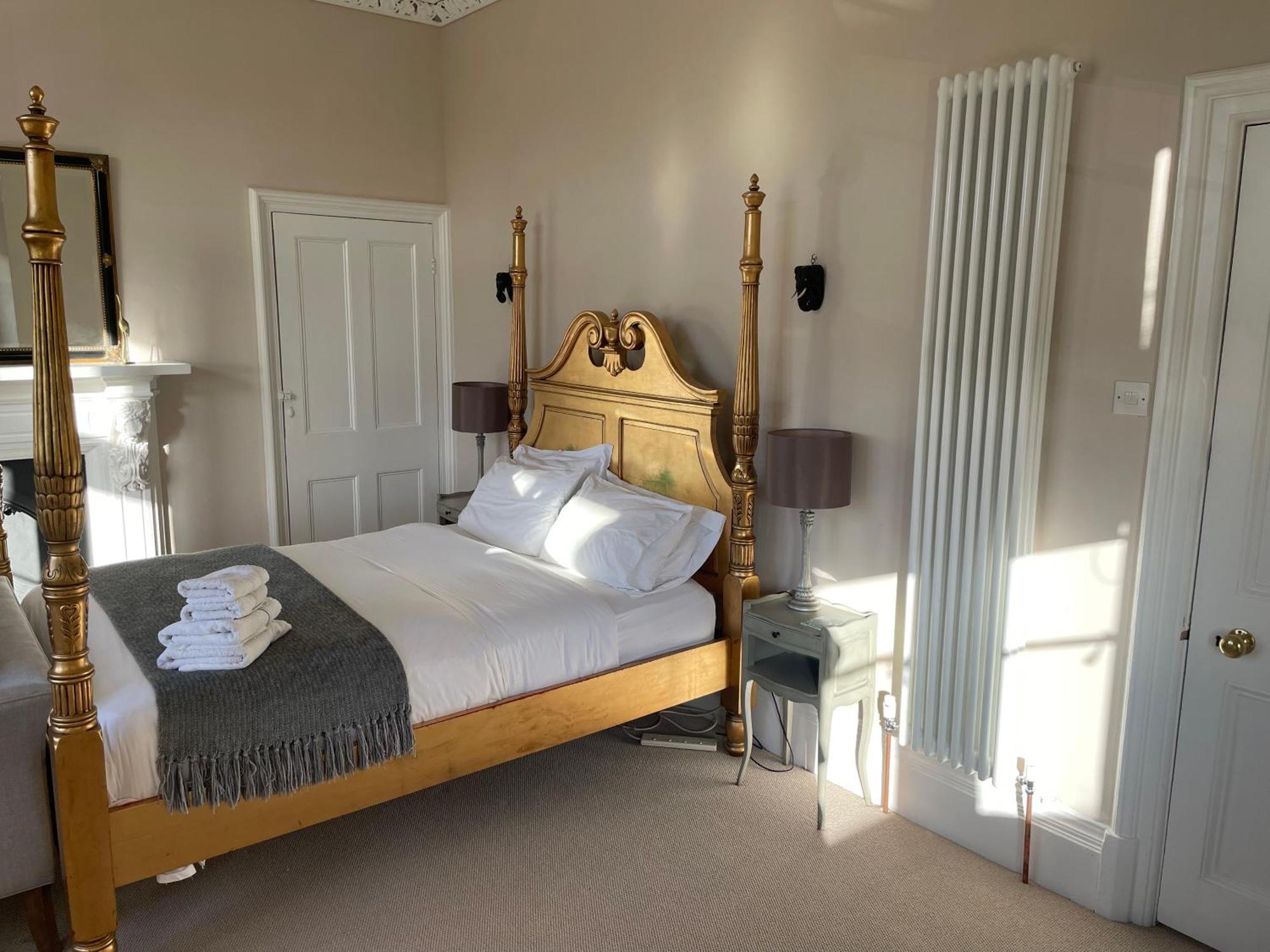 Four Poster Room Abbey View