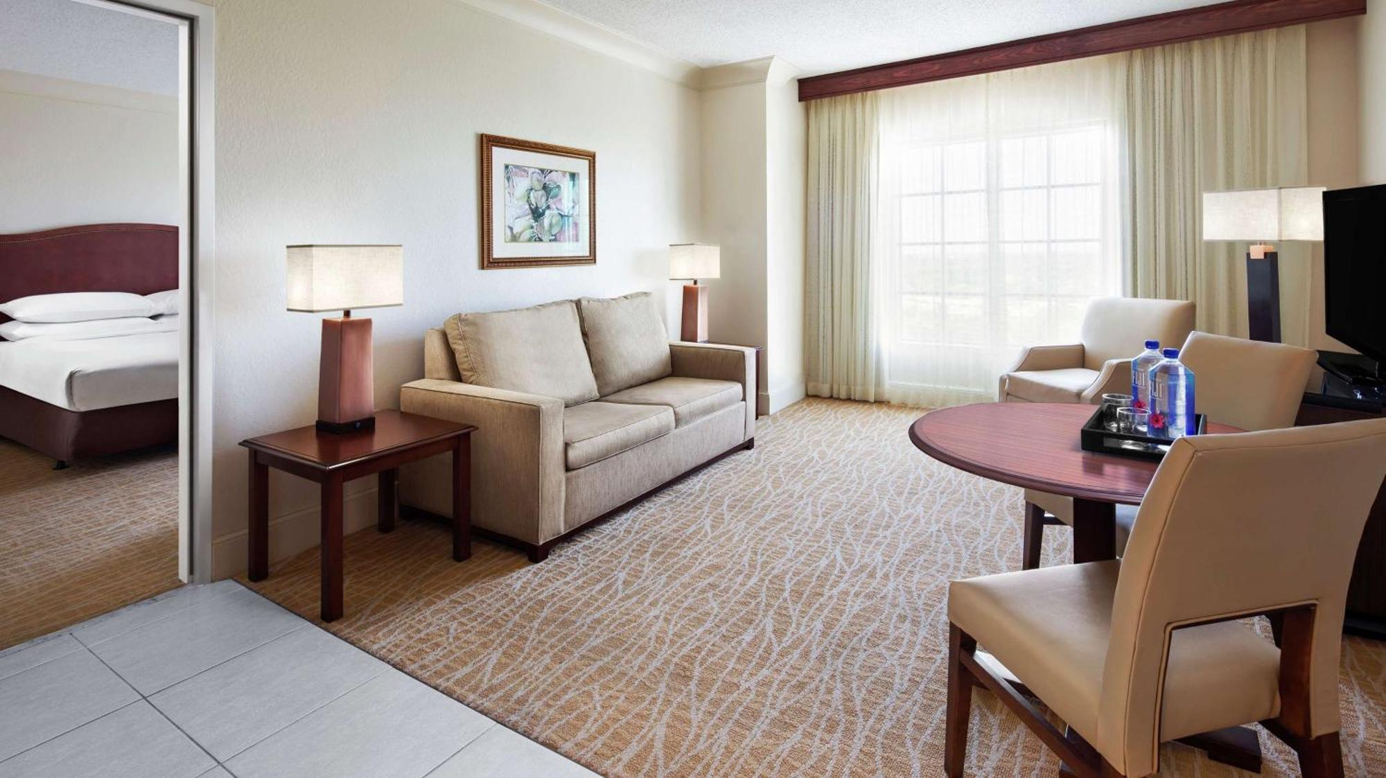 Deluxe King Suite Sofa Bed