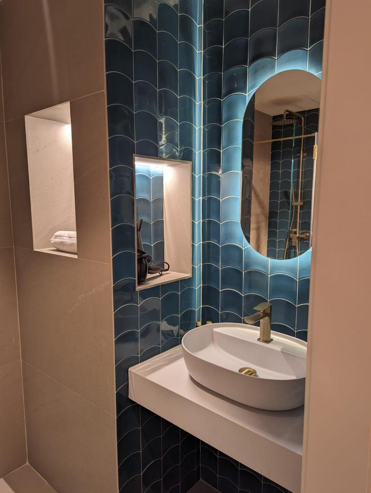 Standard Twin Room,1614788239:JPEG