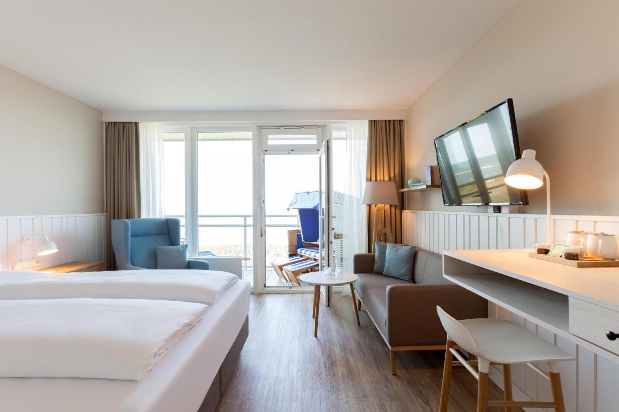 Superior Double Room Balcony Sea View