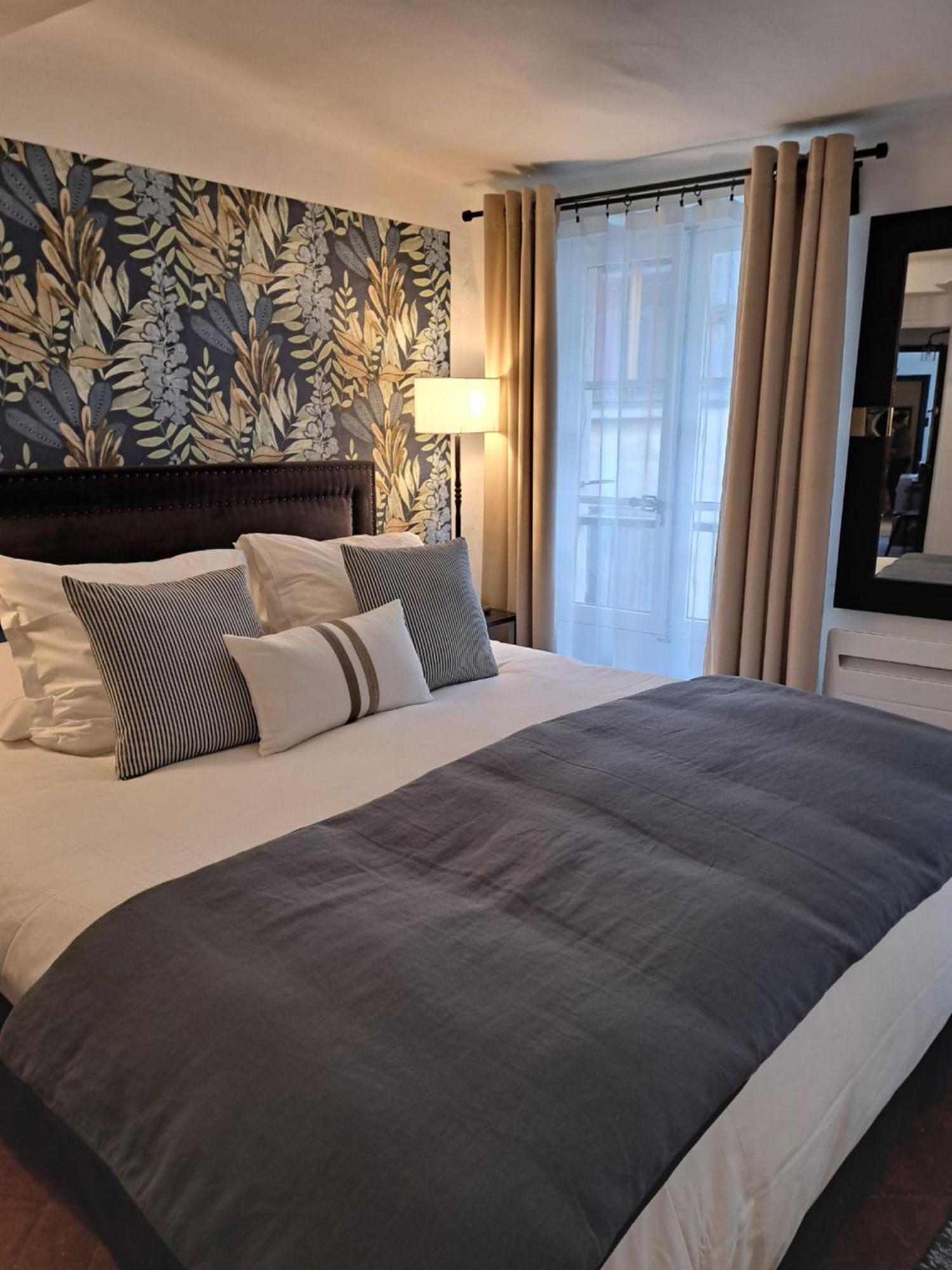 Superior Double Room,1501764910:JPEG