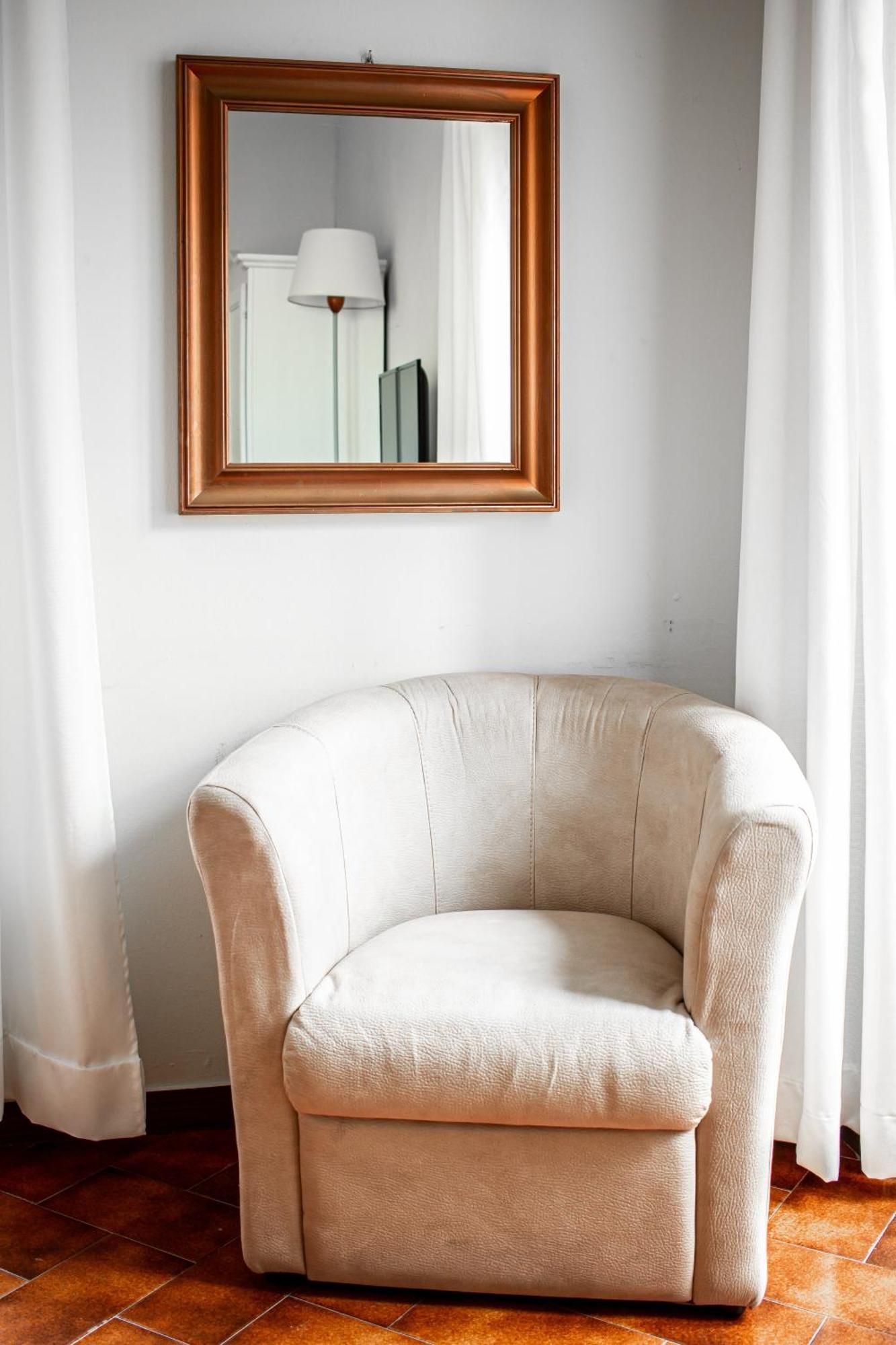 Basic Triple Room