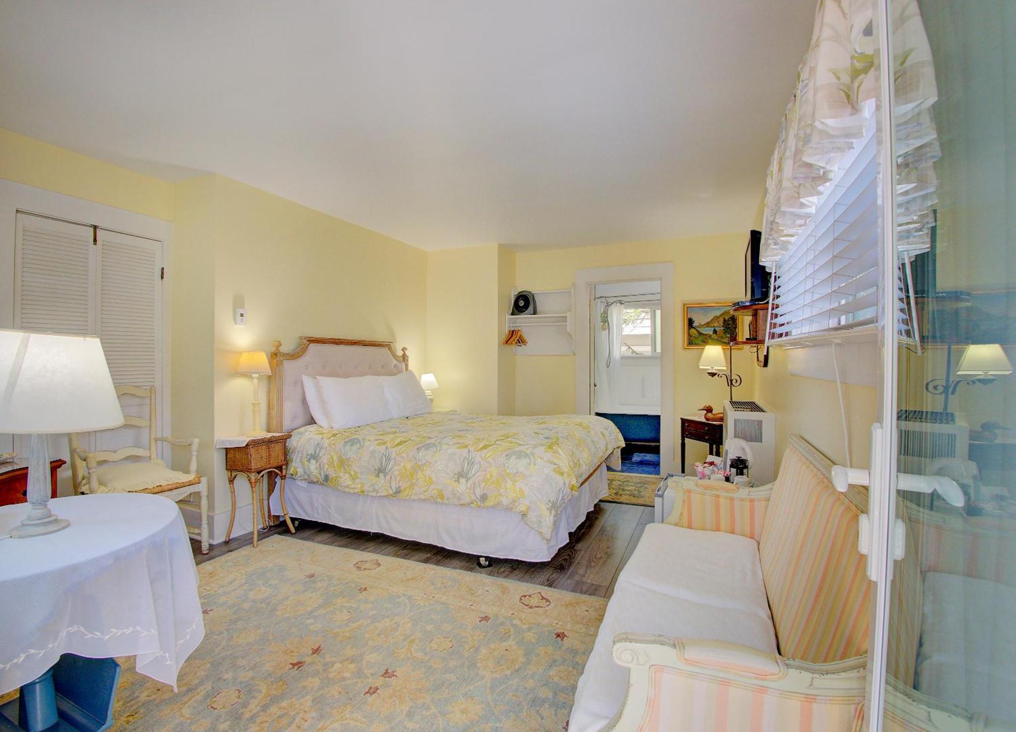 Superior Queen Room